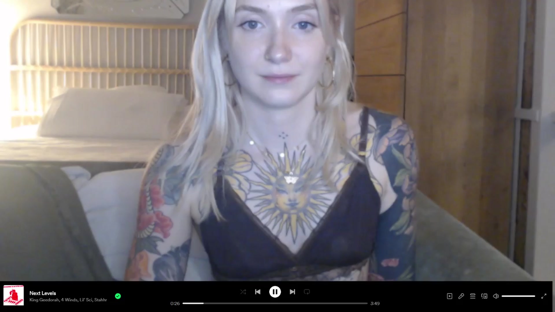 Gallery image thumbnail from Tattoo_bbgirl's myfreecams stream on, 03/25/2024, 20:36 image 6 of 20