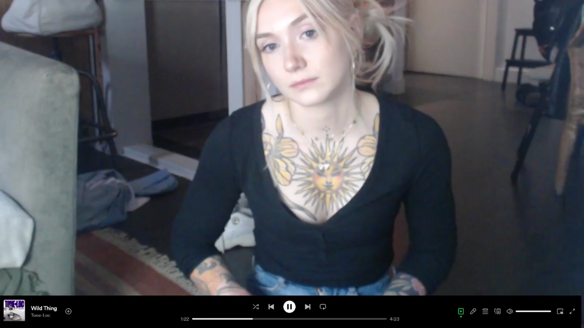 Gallery image thumbnail from Tattoo_bbgirl's myfreecams stream on, 03/26/2024, 18:15 image 4 of 20