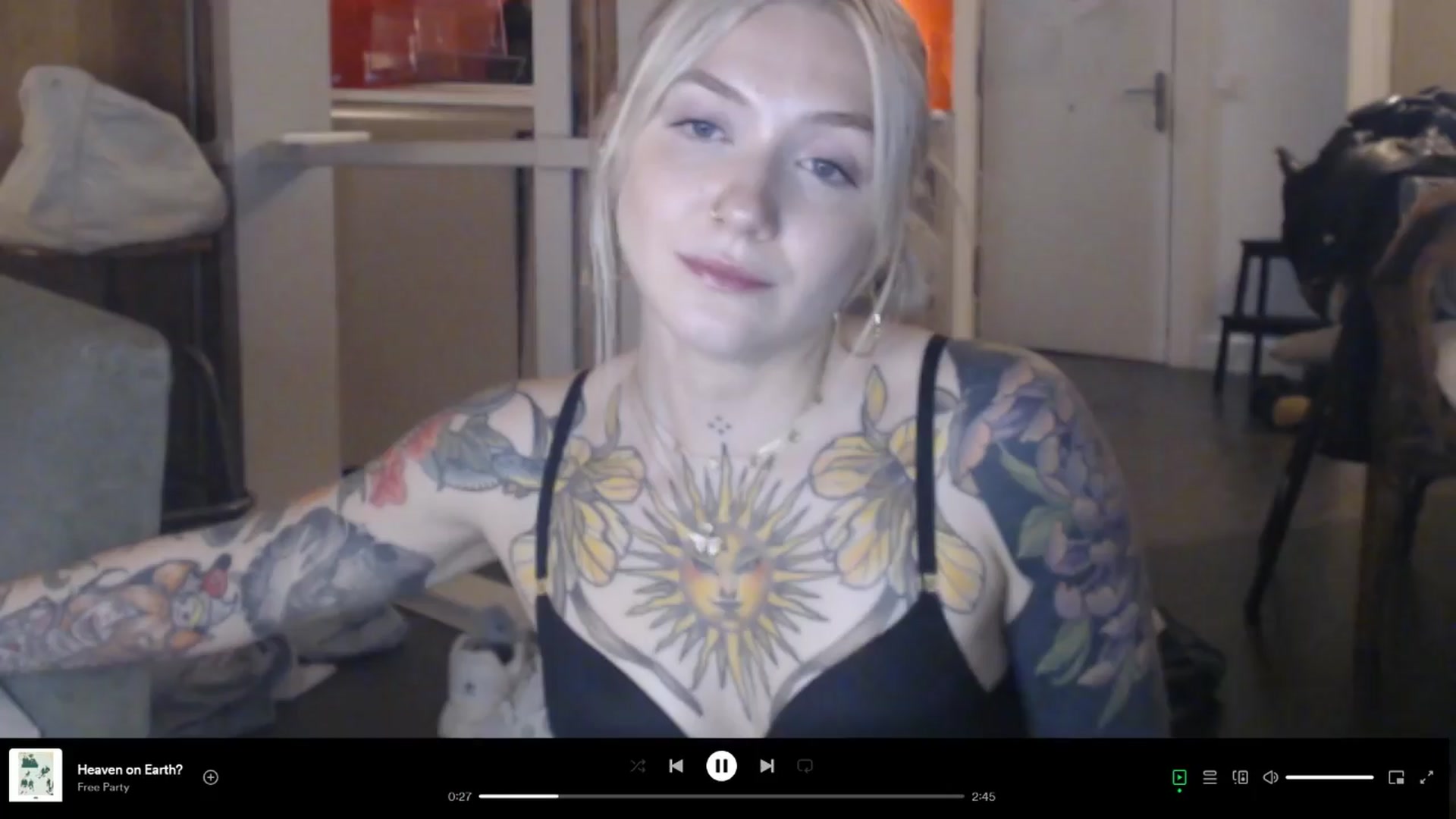 Gallery image thumbnail from Tattoo_bbgirl's myfreecams stream on, 03/26/2024, 20:38 image 15 of 20