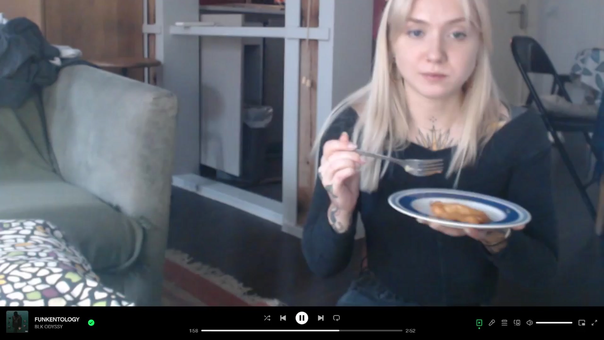 Gallery image thumbnail from Tattoo_bbgirl's myfreecams stream on, 03/27/2024, 16:56 image 5 of 20