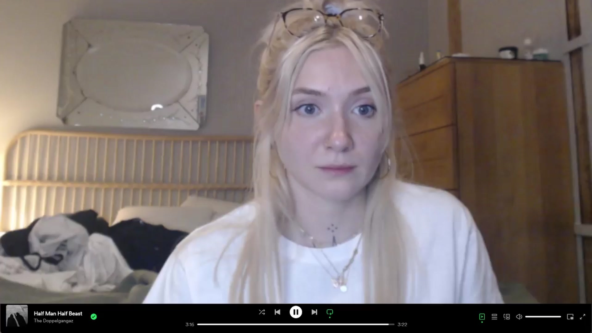 Gallery image thumbnail from Tattoo_bbgirl's myfreecams stream on, 04/03/2024, 19:39 image 8 of 20