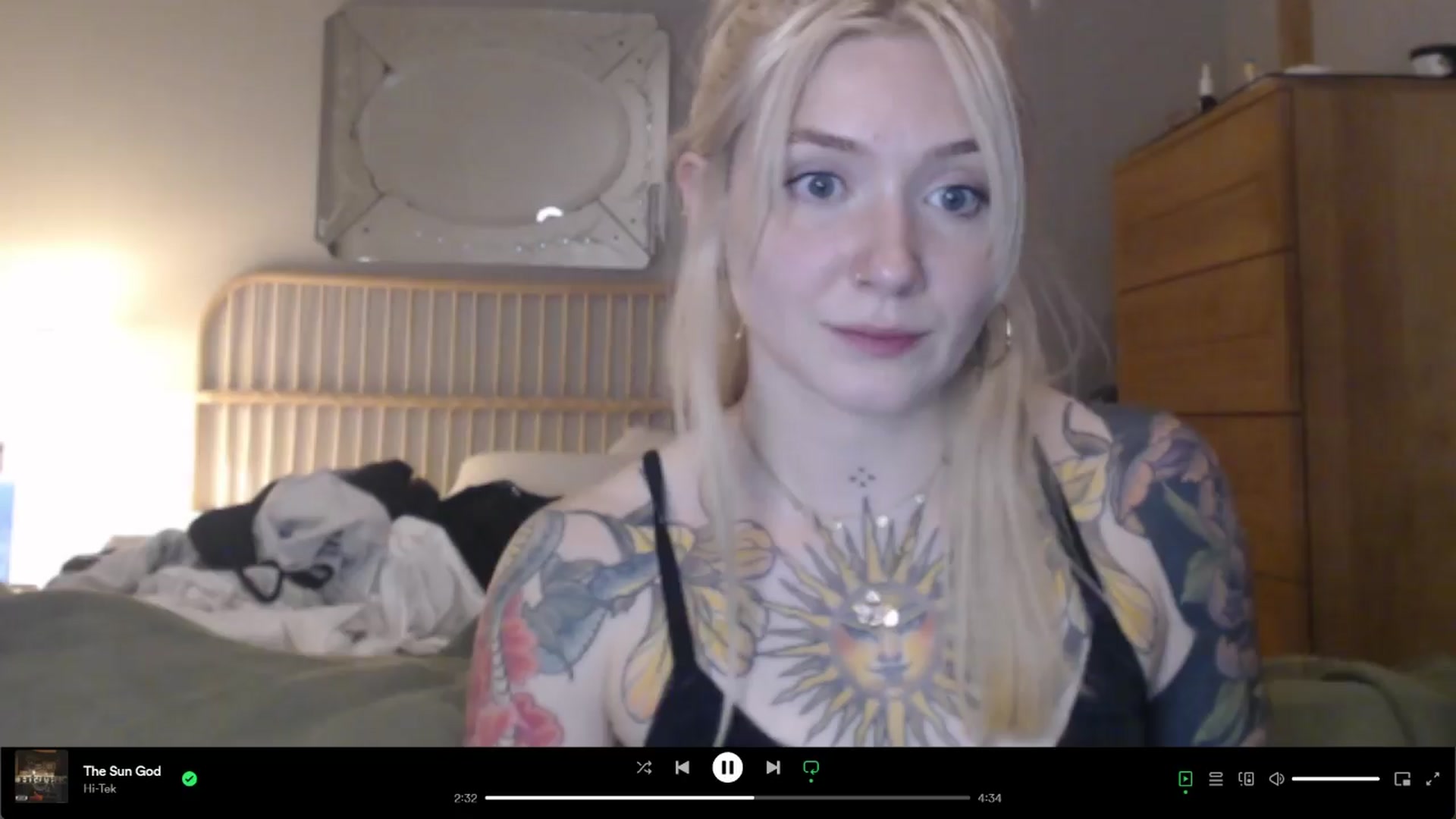 Gallery image thumbnail from Tattoo_bbgirl's myfreecams stream on, 04/03/2024, 19:39 image 9 of 20