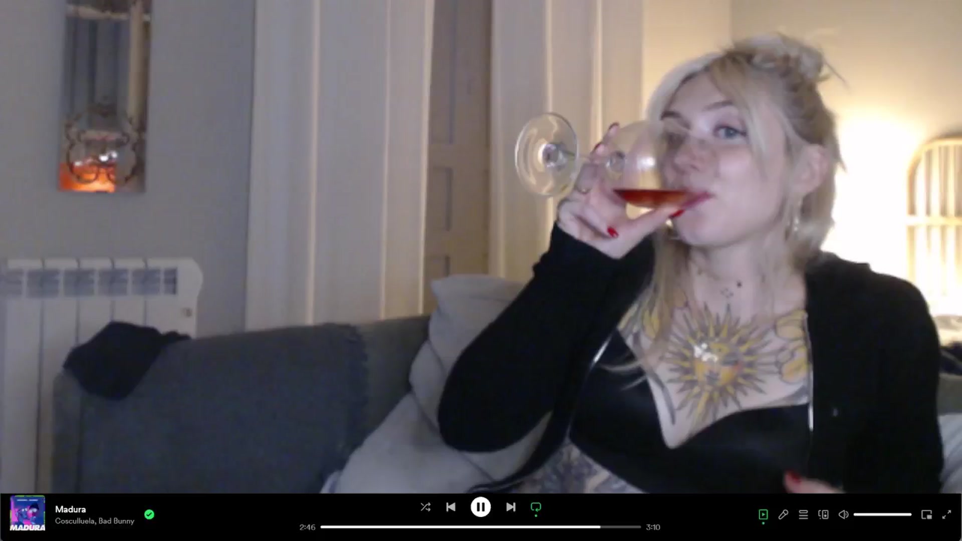 Gallery image thumbnail from Tattoo_bbgirl's myfreecams stream on, 04/19/2024, 20:02 image 20 of 20