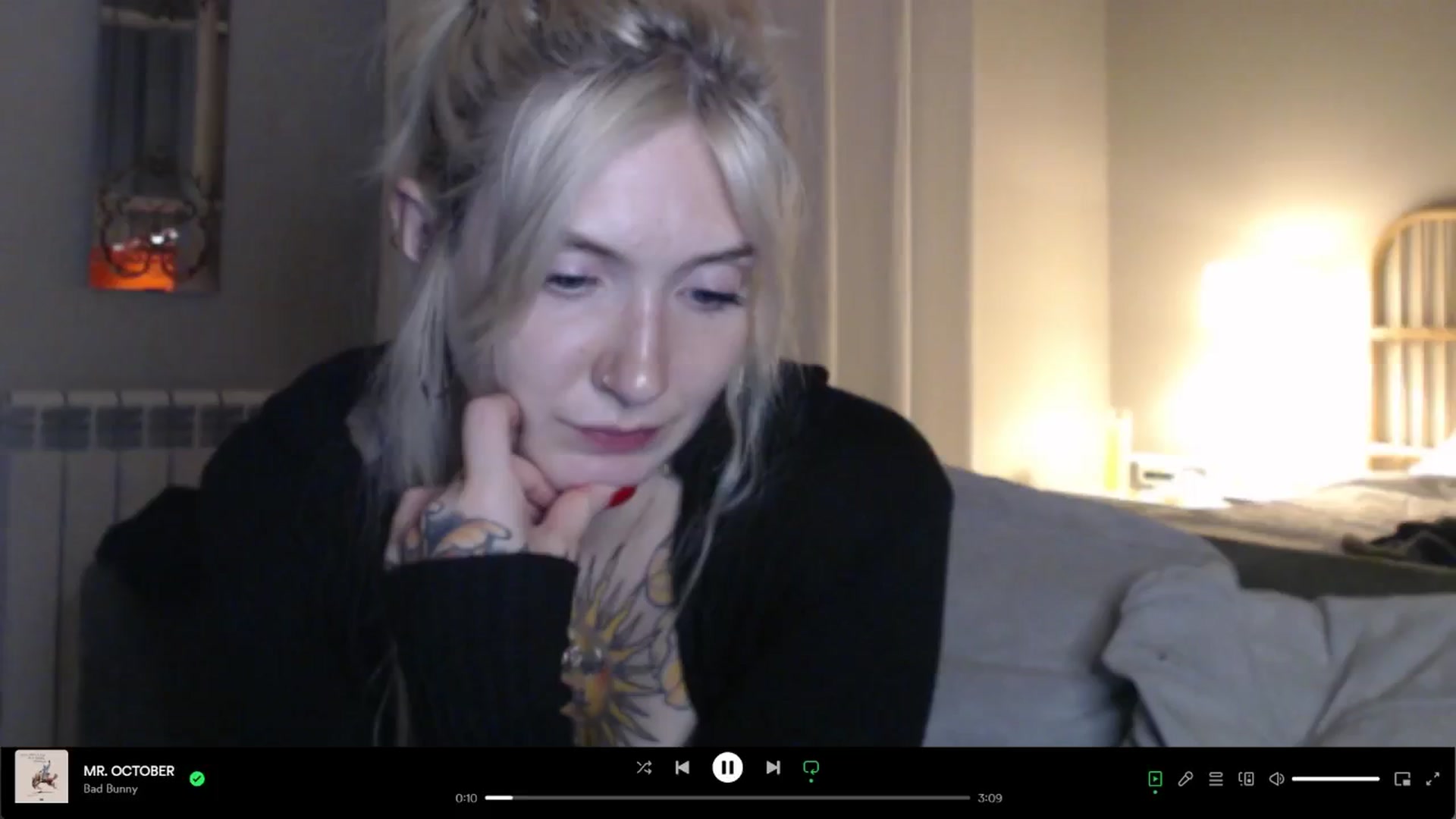 Gallery image thumbnail from Tattoo_bbgirl's myfreecams stream on, 04/19/2024, 20:02 image 19 of 20