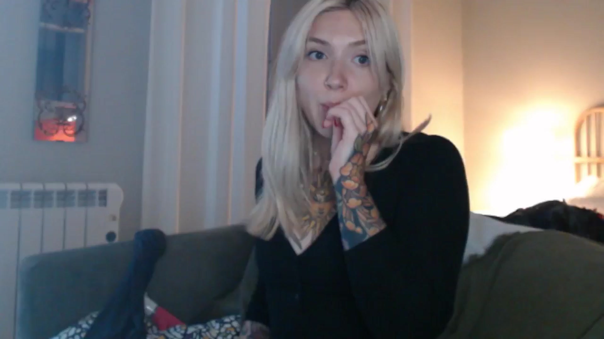 Gallery image thumbnail from Tattoo_bbgirl's myfreecams stream on, 04/23/2024, 18:12 image 12 of 20
