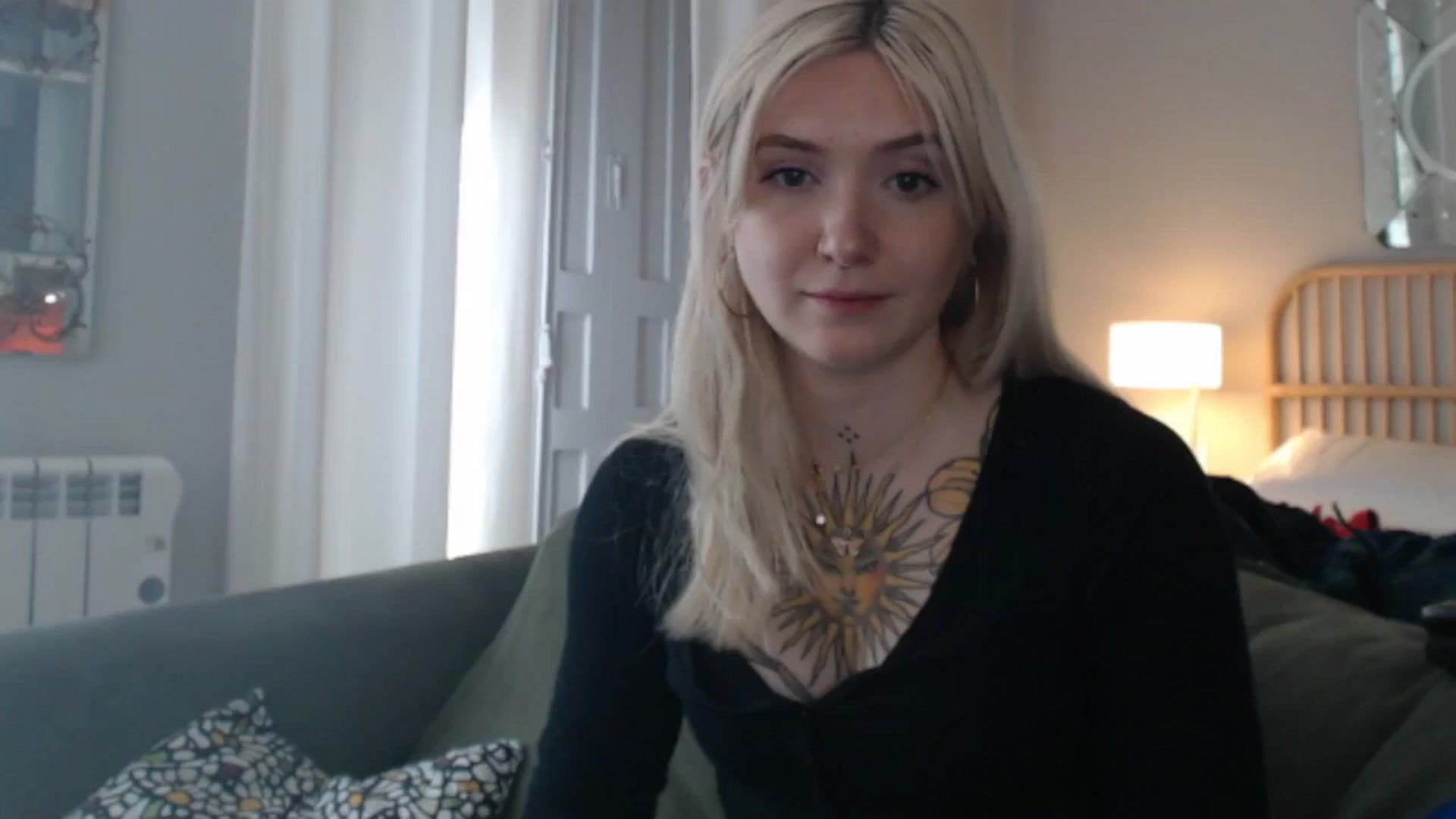 Gallery image thumbnail from Tattoo_bbgirl's myfreecams stream on, 04/23/2024, 18:12 image 3 of 20