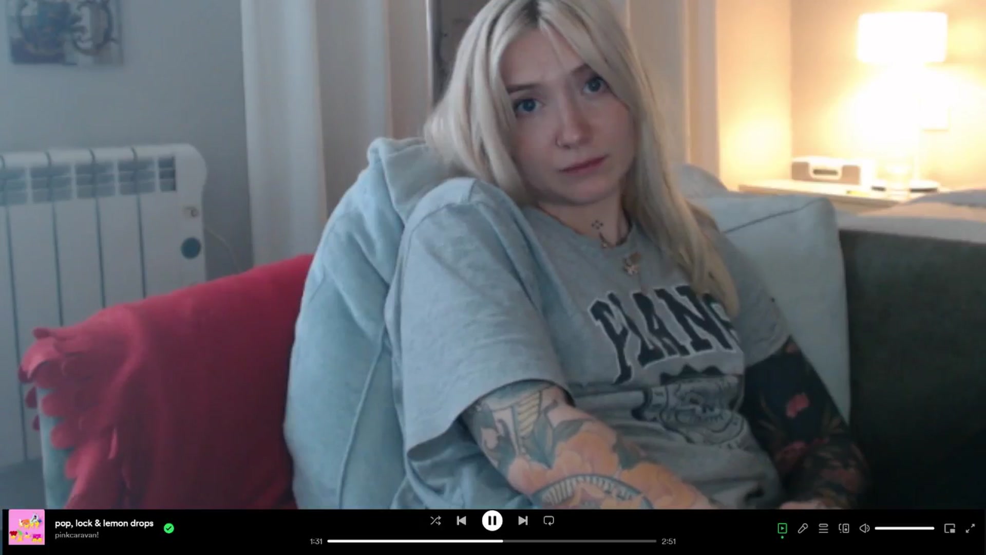 Gallery image thumbnail from Tattoo_bbgirl's myfreecams stream on, 04/25/2024, 17:39 image 10 of 20