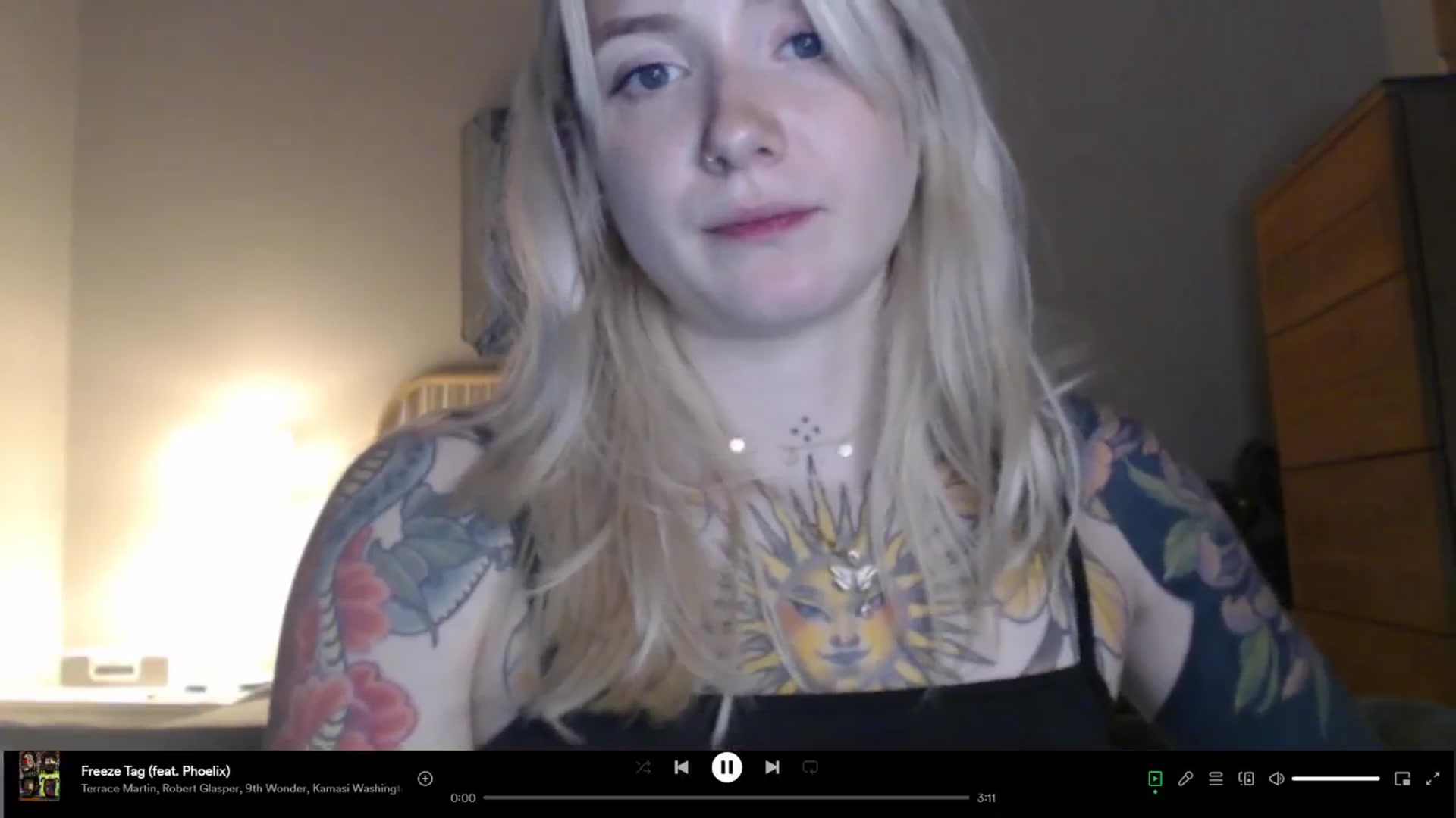 Gallery image thumbnail from Tattoo_bbgirl's myfreecams stream on, 04/25/2024, 19:33 image 12 of 20