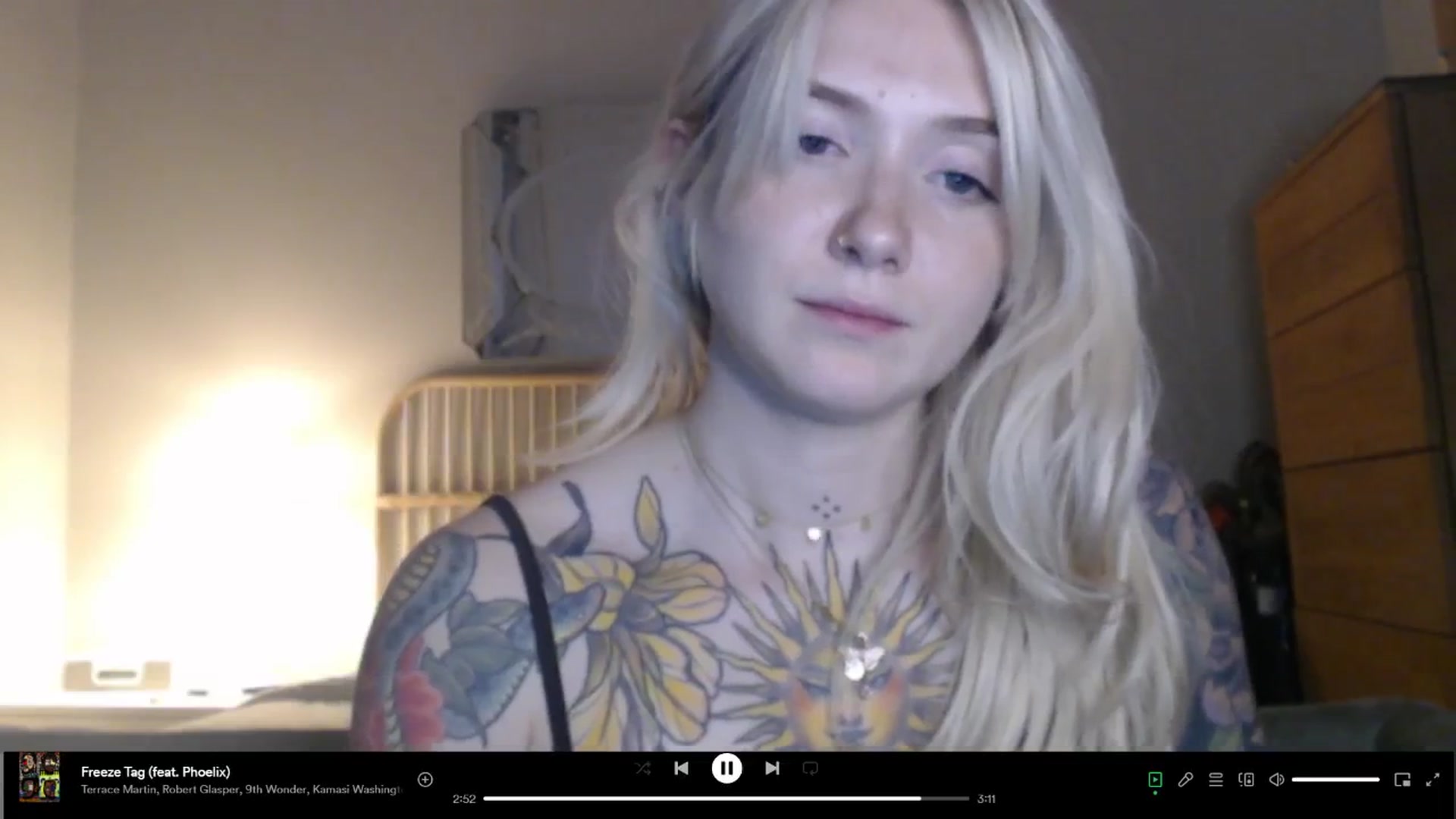 Gallery image thumbnail from Tattoo_bbgirl's myfreecams stream on, 04/25/2024, 19:33 image 13 of 20