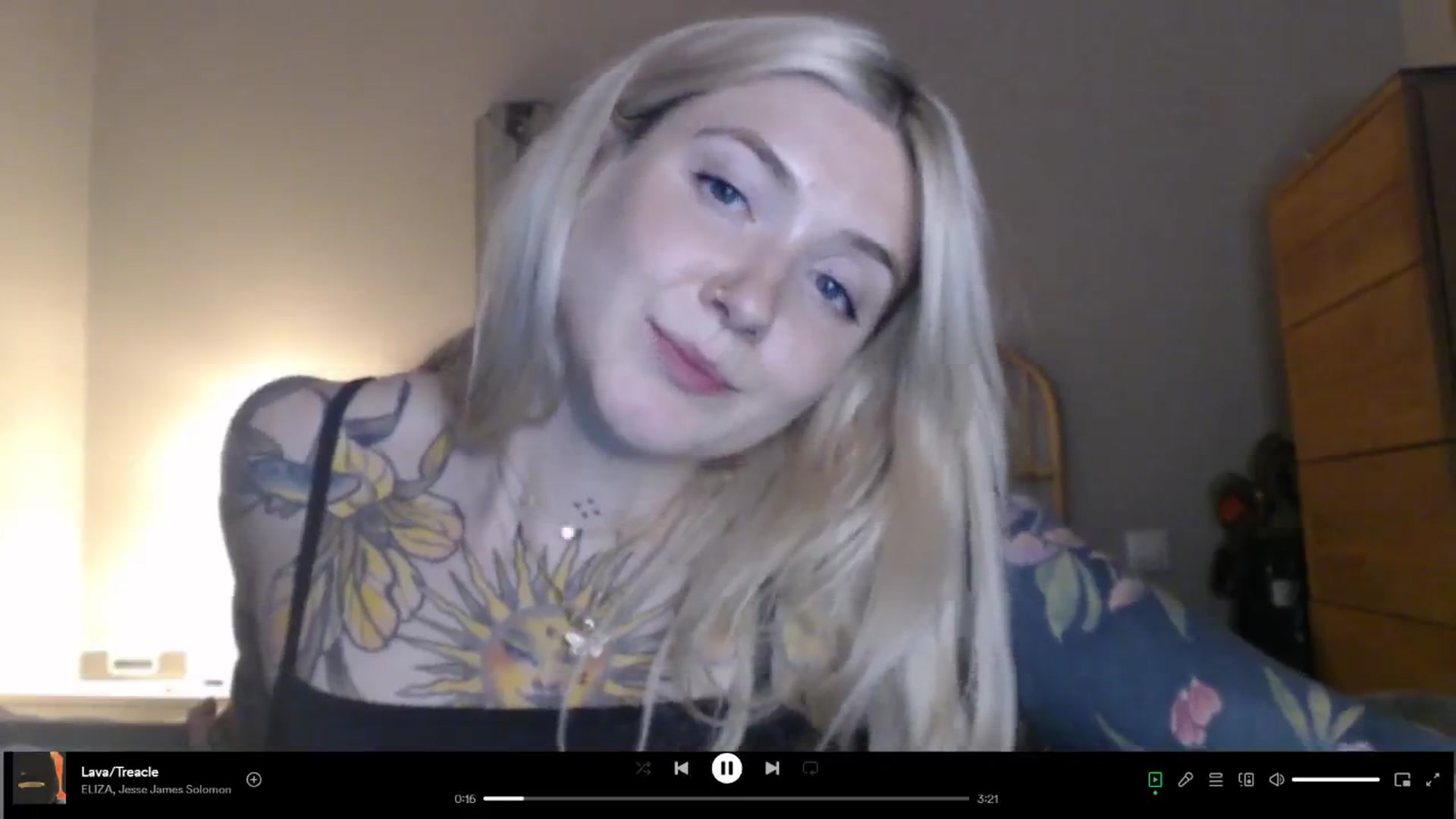 Gallery image thumbnail from Tattoo_bbgirl's myfreecams stream on, 04/25/2024, 19:33 image 15 of 20