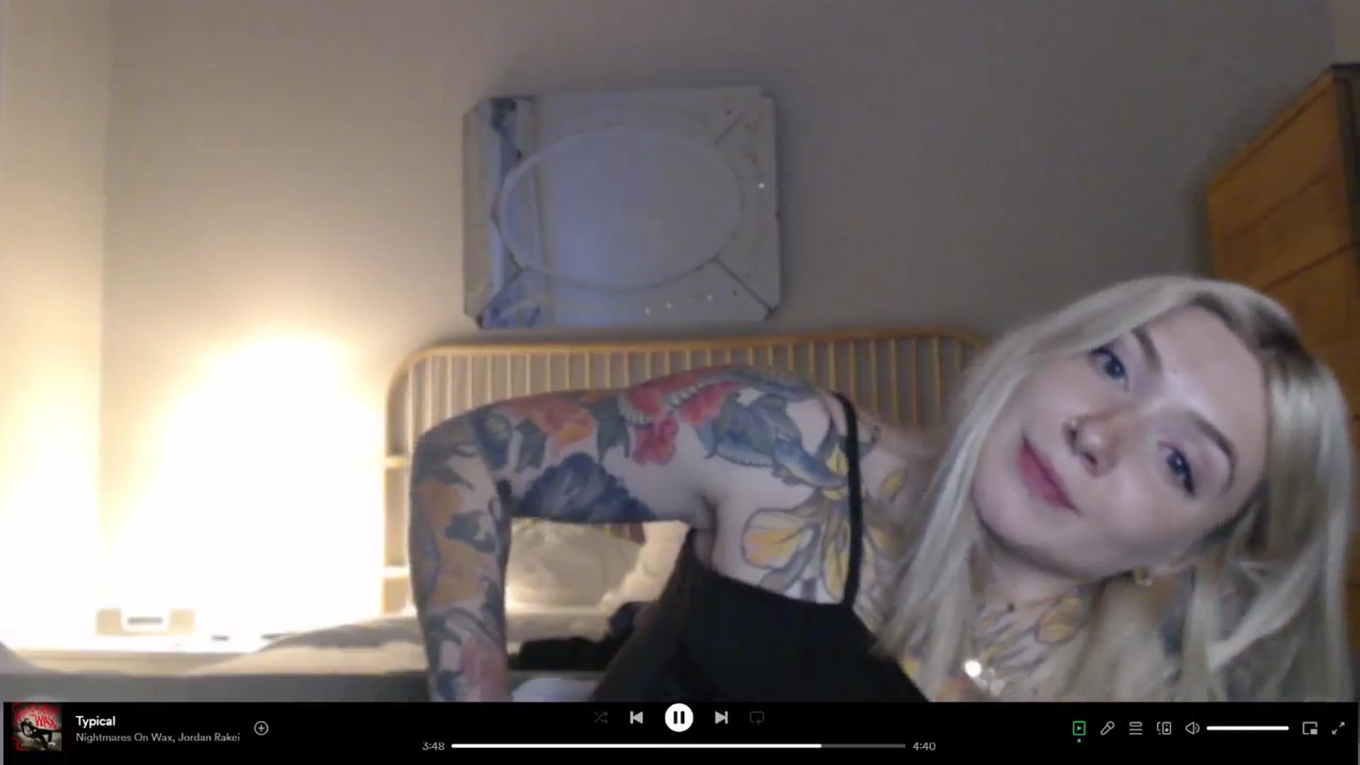 Gallery image thumbnail from Tattoo_bbgirl's myfreecams stream on, 04/25/2024, 19:33 image 9 of 20