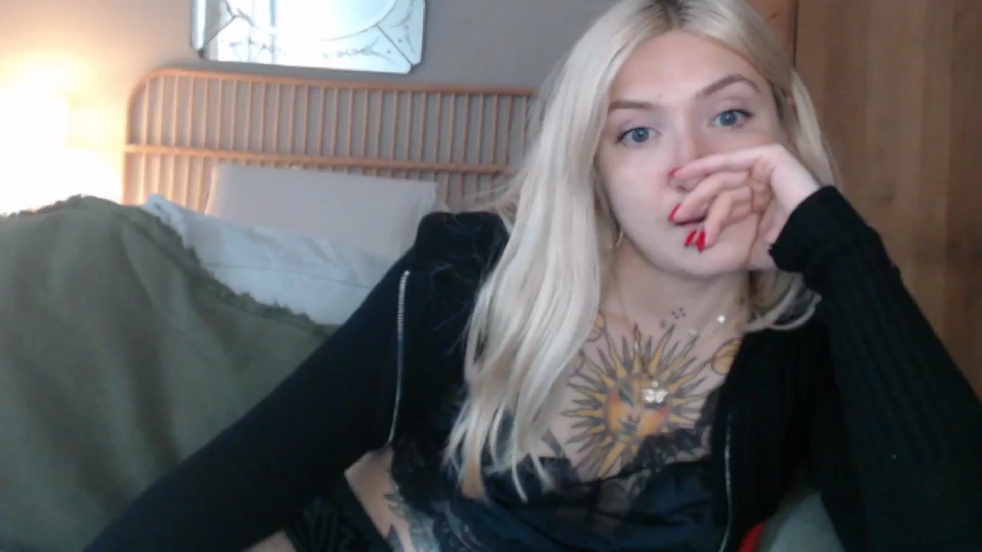 Gallery image thumbnail from Tattoo_bbgirl's myfreecams stream on, 04/26/2024, 15:40 image 18 of 20