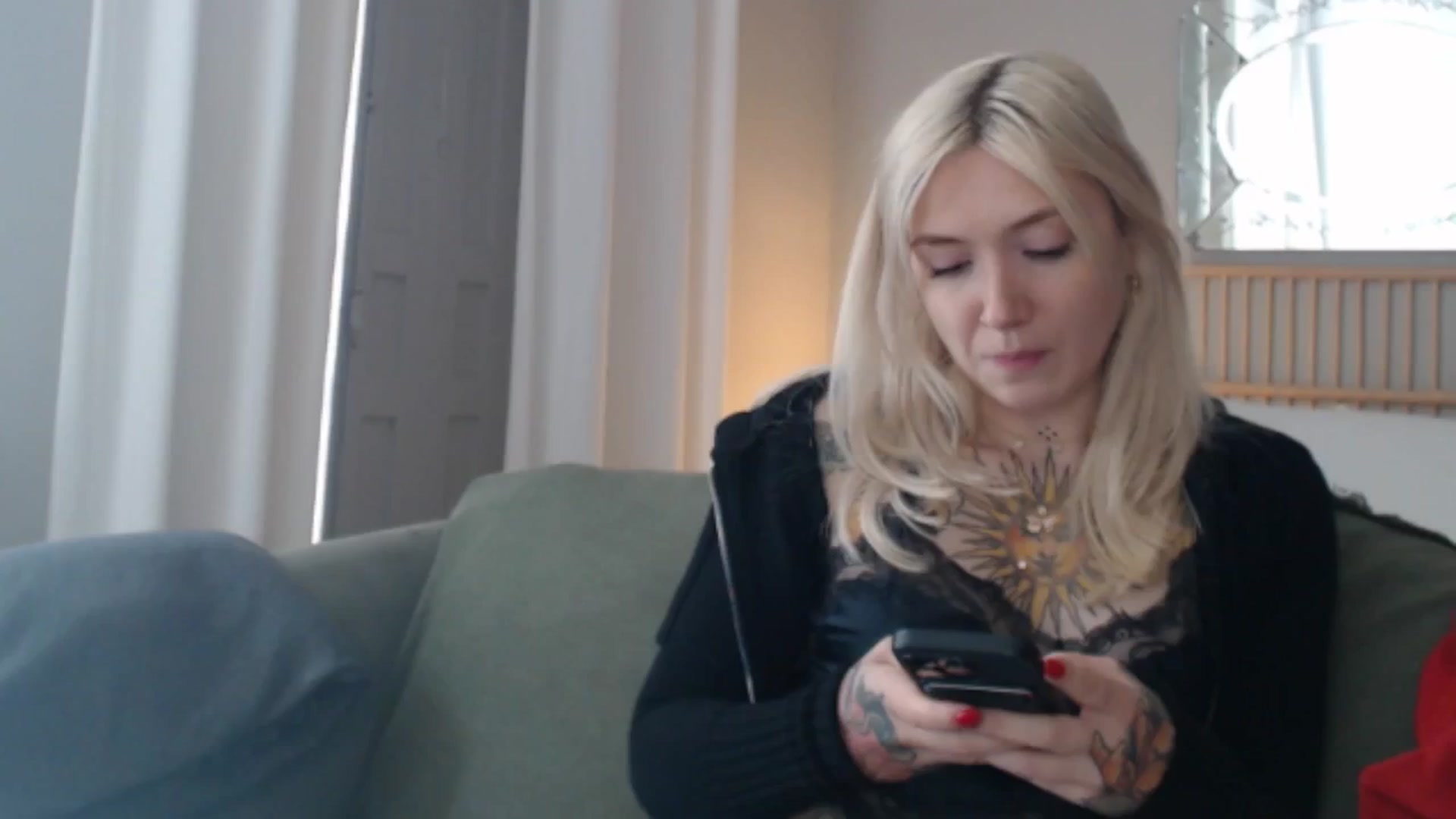 Gallery image thumbnail from Tattoo_bbgirl's myfreecams stream on, 04/26/2024, 15:40 image 2 of 20