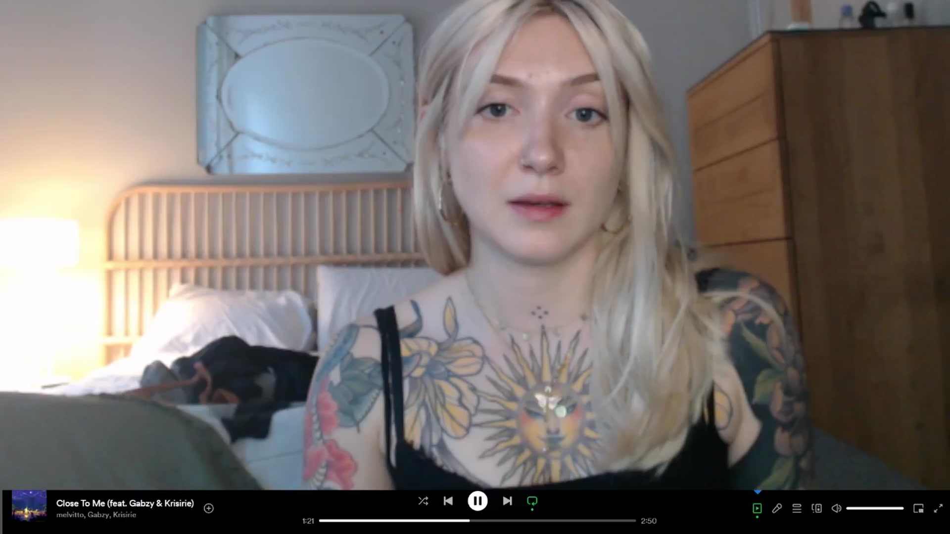 Gallery image thumbnail from Tattoo_bbgirl's myfreecams stream on, 05/01/2024, 17:39 image 16 of 20
