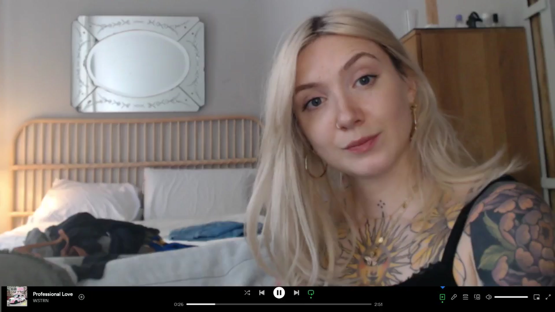 Gallery image thumbnail from Tattoo_bbgirl's myfreecams stream on, 05/01/2024, 17:39 image 14 of 20