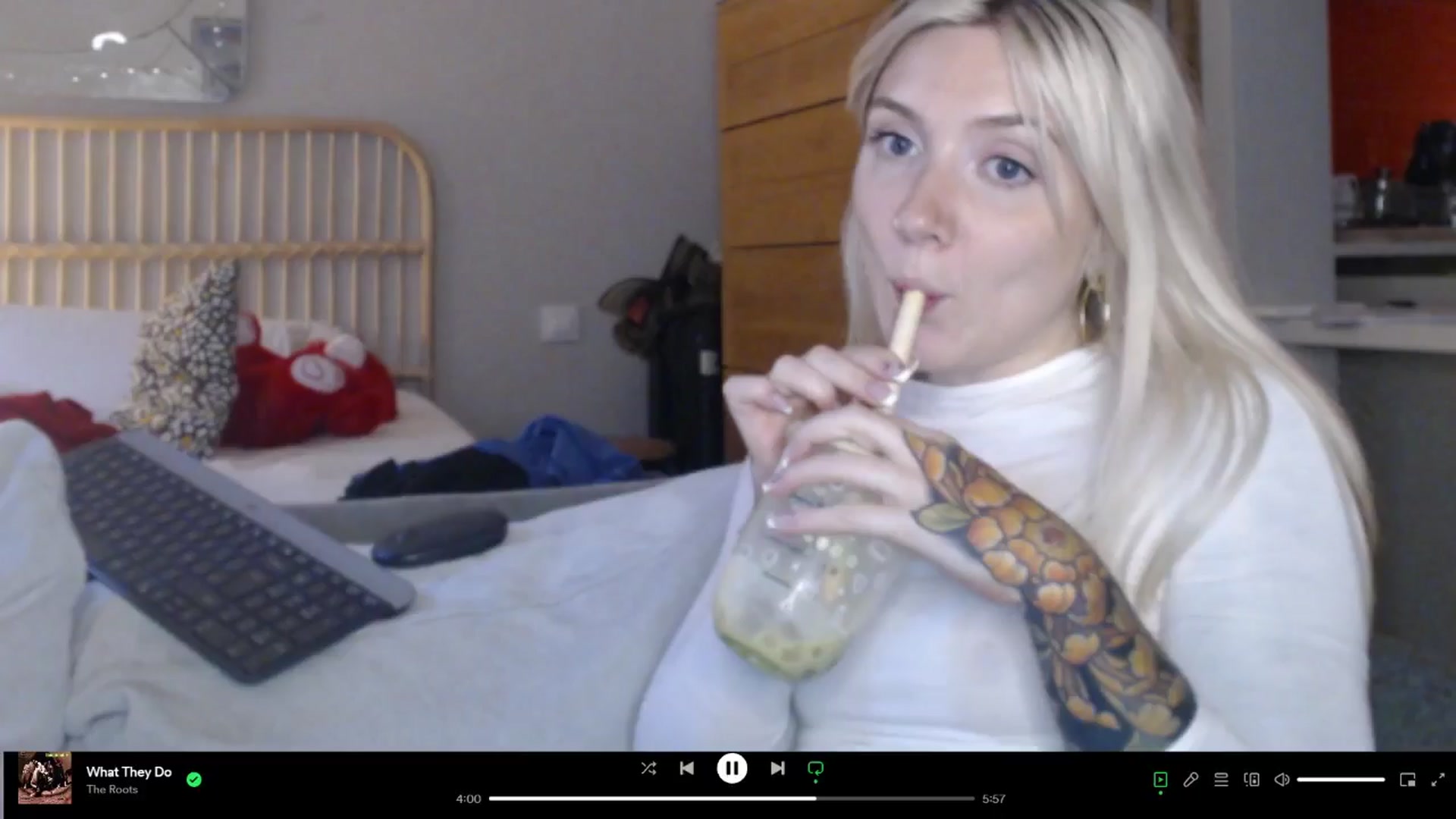 Gallery image thumbnail from Tattoo_bbgirl's myfreecams stream on, 05/03/2024, 20:06 image 8 of 20