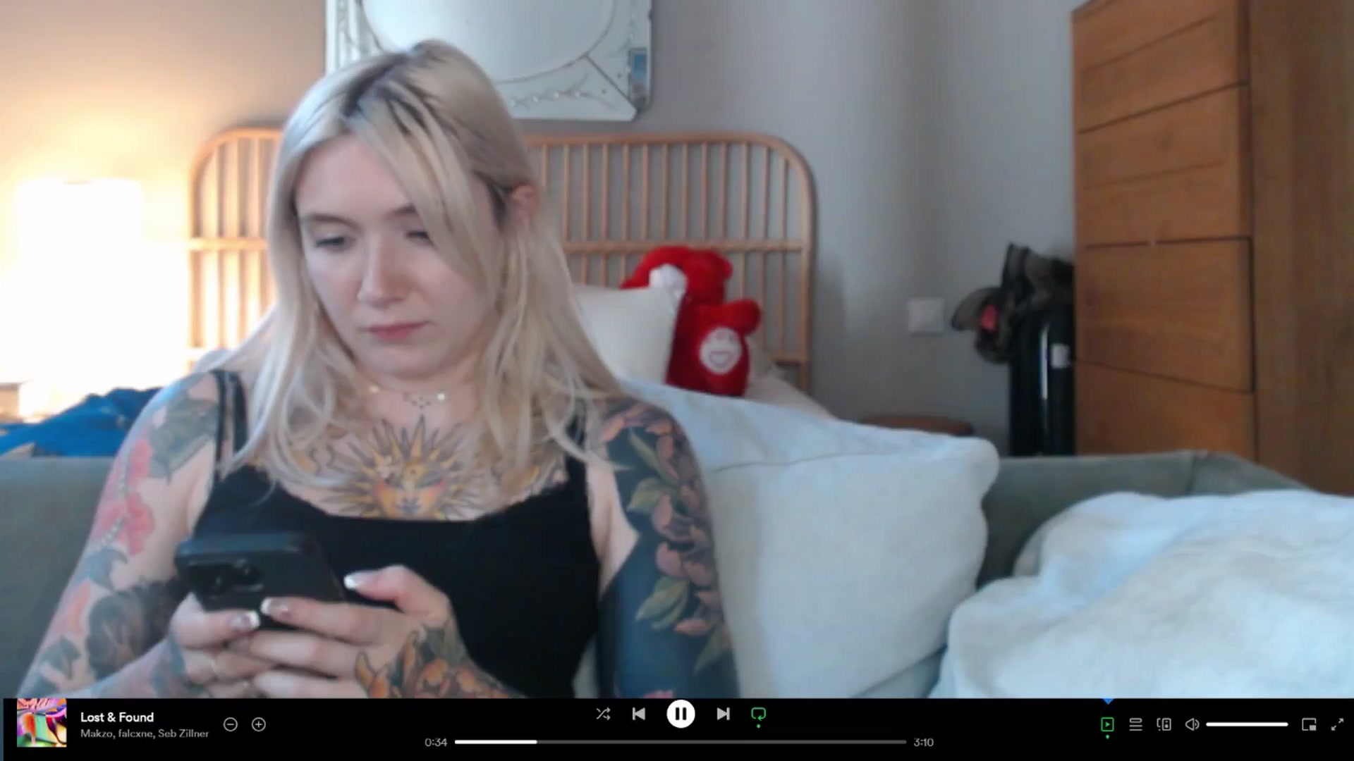 Gallery image thumbnail from Tattoo_bbgirl's myfreecams stream on, 05/10/2024, 17:49 image 18 of 20