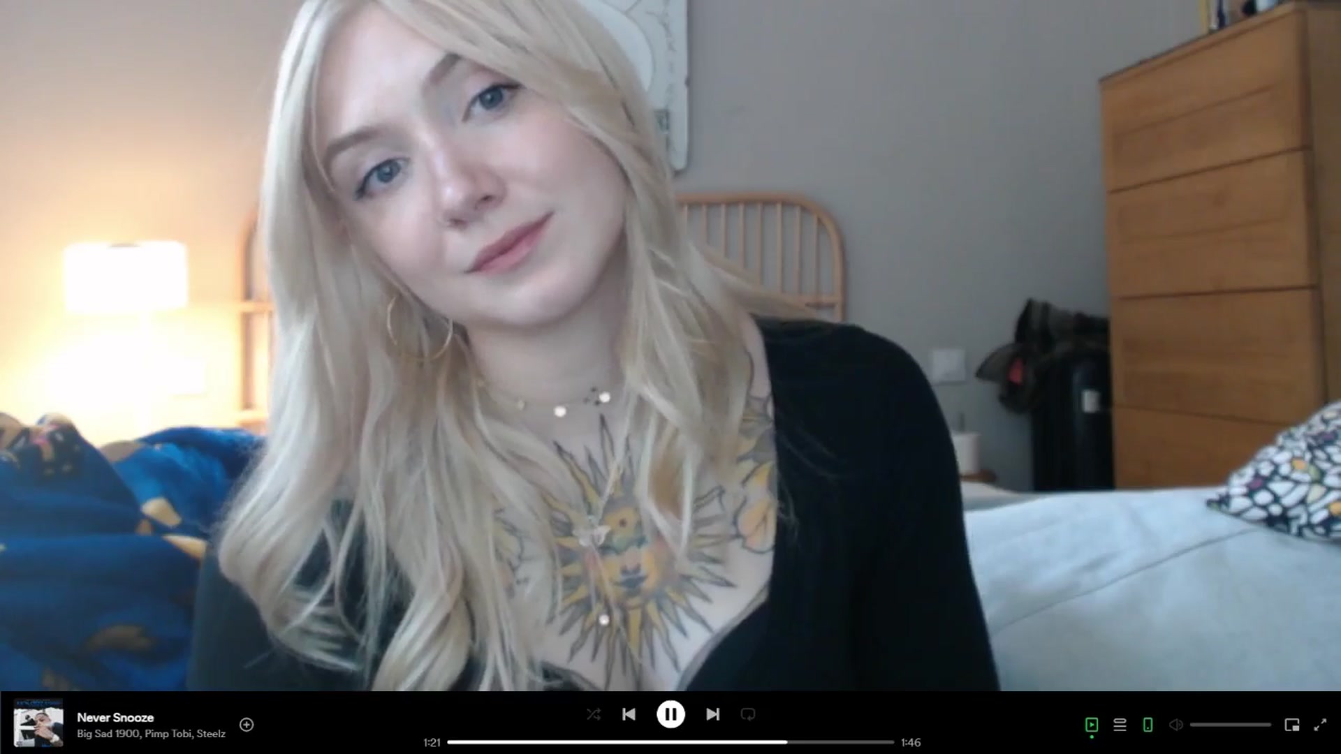 Gallery image thumbnail from Tattoo_bbgirl's myfreecams stream on, 05/17/2024, 21:13 image 4 of 20