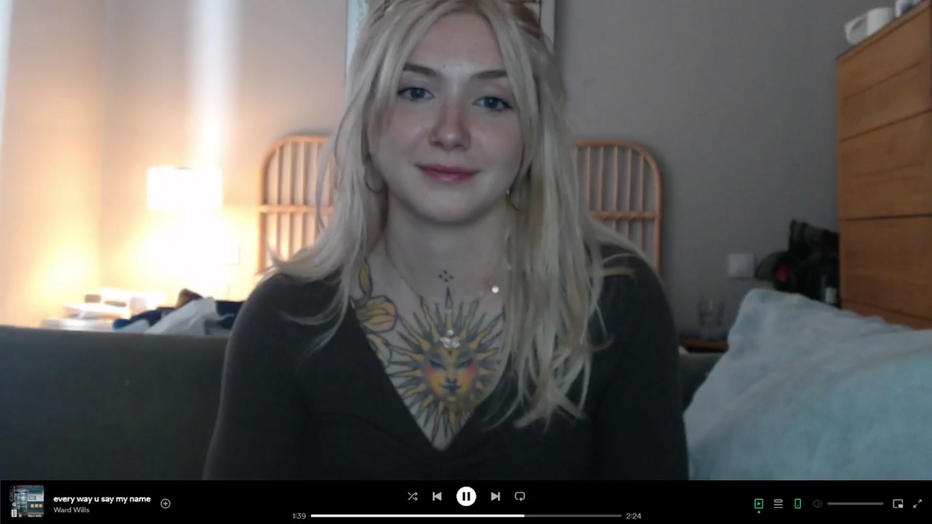 Gallery image thumbnail from Tattoo_bbgirl's myfreecams stream on, 05/20/2024, 16:11 image 18 of 20