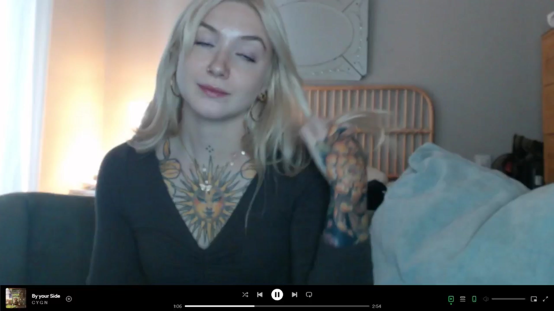 Gallery image thumbnail from Tattoo_bbgirl's myfreecams stream on, 05/20/2024, 16:11 image 10 of 20