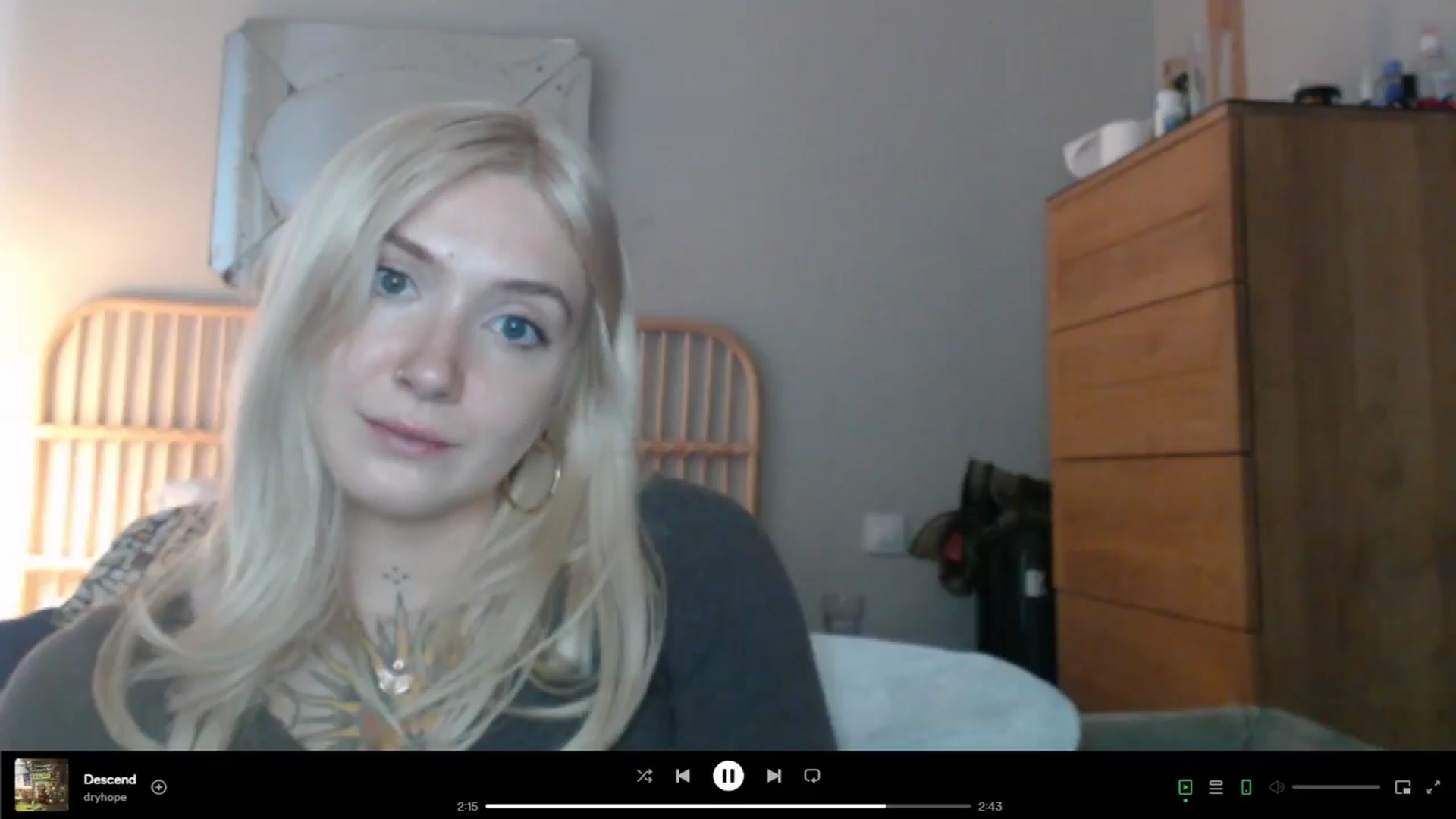 Gallery image thumbnail from Tattoo_bbgirl's myfreecams stream on, 05/20/2024, 19:46 image 8 of 20