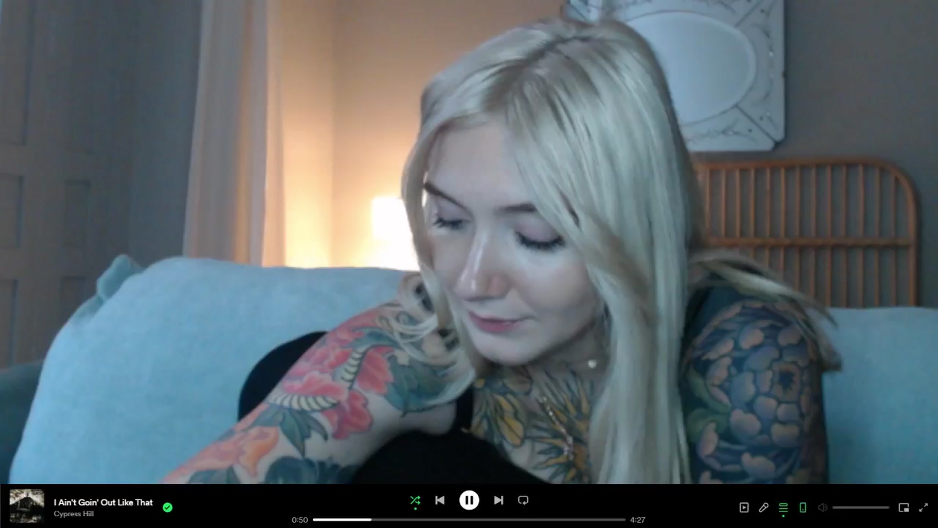 Gallery image thumbnail from Tattoo_bbgirl's myfreecams stream on, 05/21/2024, 20:11 image 3 of 20
