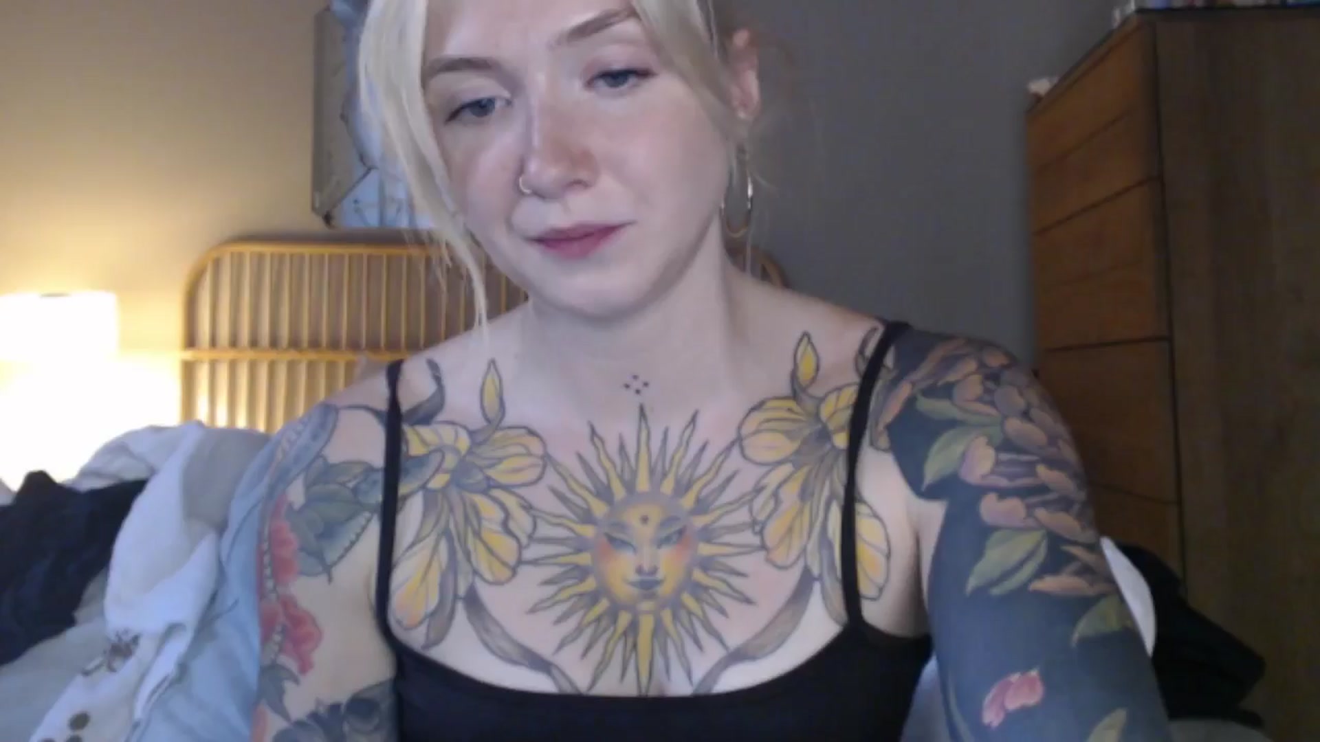 Gallery image thumbnail from Tattoo_bbgirl's myfreecams stream on, 06/01/2024, 18:15 image 13 of 20