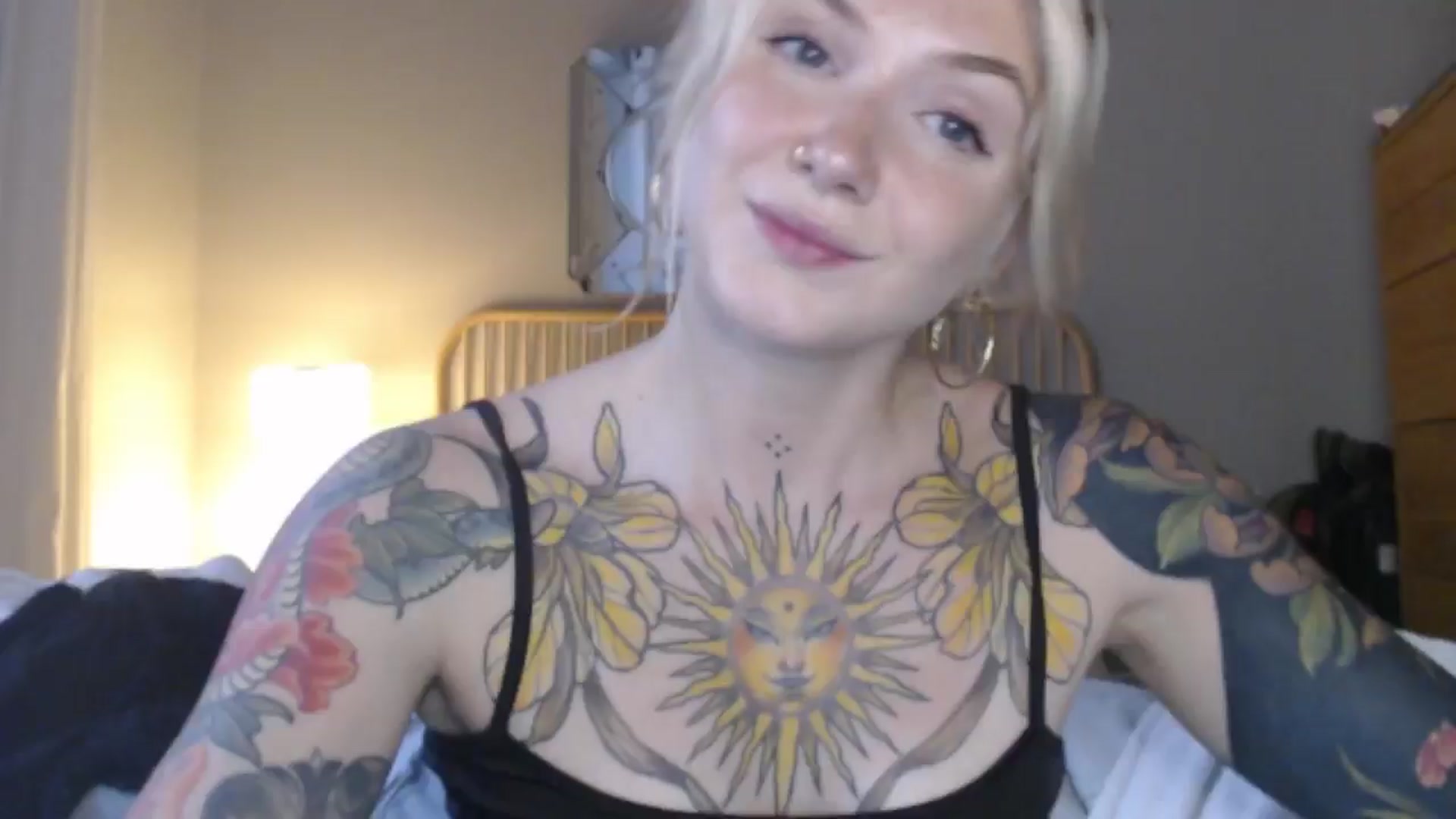 Gallery image thumbnail from Tattoo_bbgirl's myfreecams stream on, 06/01/2024, 18:15 image 9 of 20
