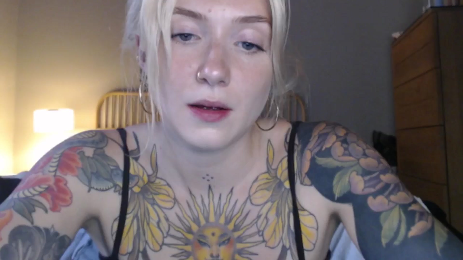 Gallery image thumbnail from Tattoo_bbgirl's myfreecams stream on, 06/01/2024, 18:15 image 16 of 20
