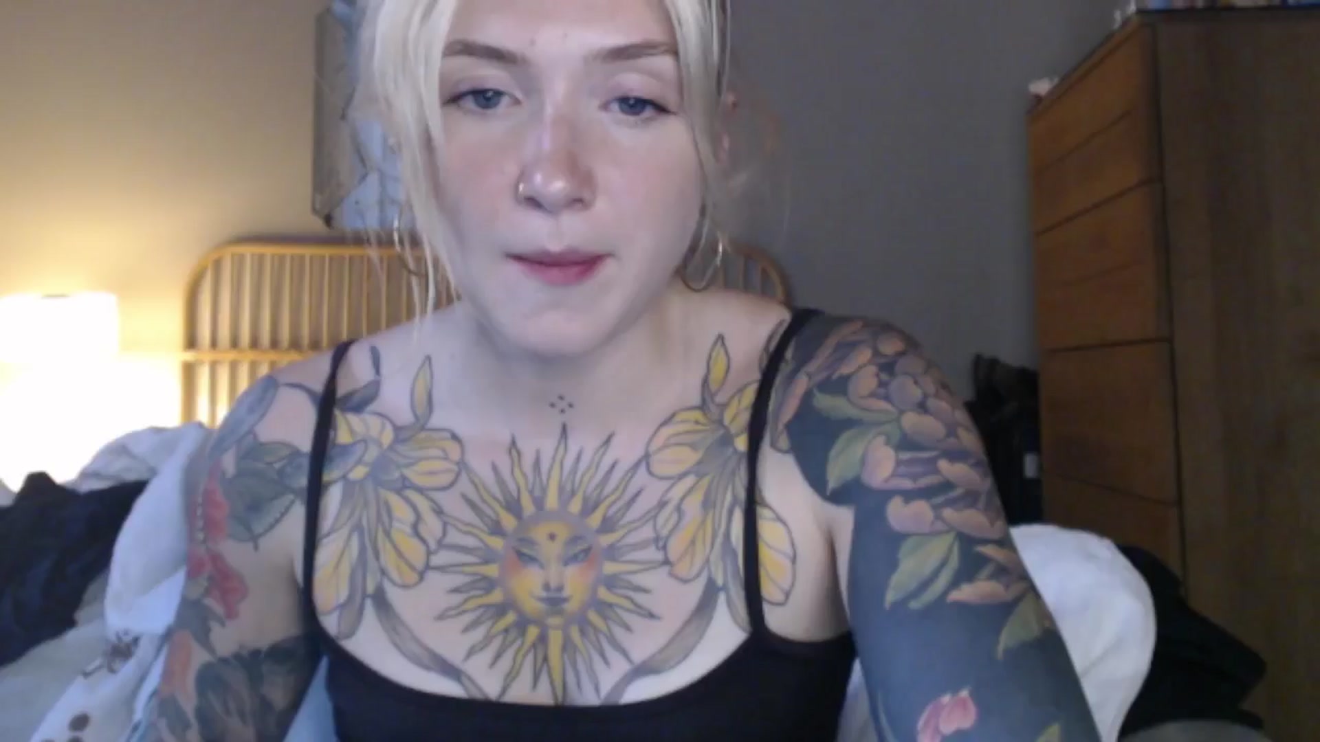 Gallery image thumbnail from Tattoo_bbgirl's myfreecams stream on, 06/01/2024, 18:15 image 14 of 20