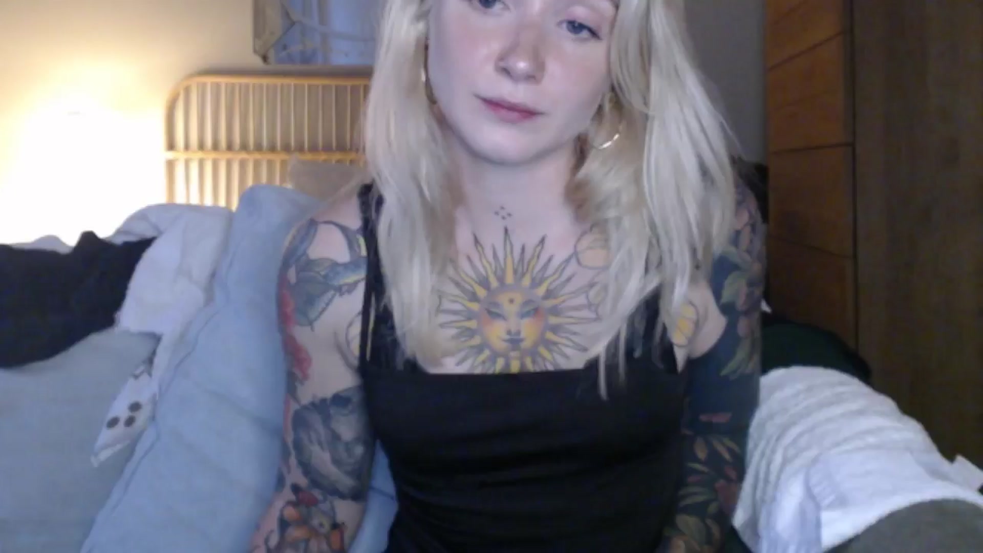 Gallery image thumbnail from Tattoo_bbgirl's myfreecams stream on, 06/01/2024, 19:28 image 17 of 20