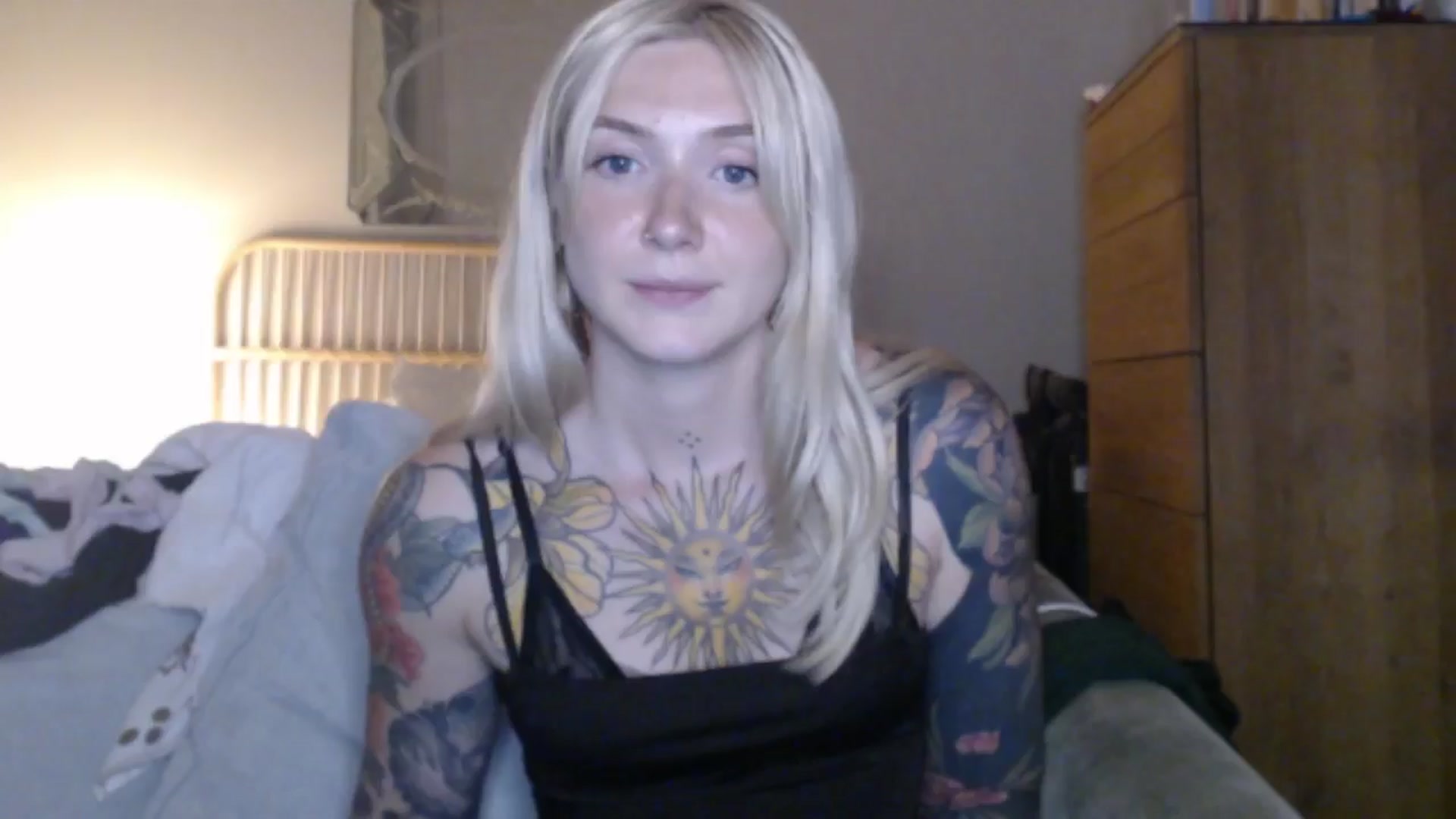 Gallery image thumbnail from Tattoo_bbgirl's myfreecams stream on, 06/01/2024, 20:52 image 17 of 20