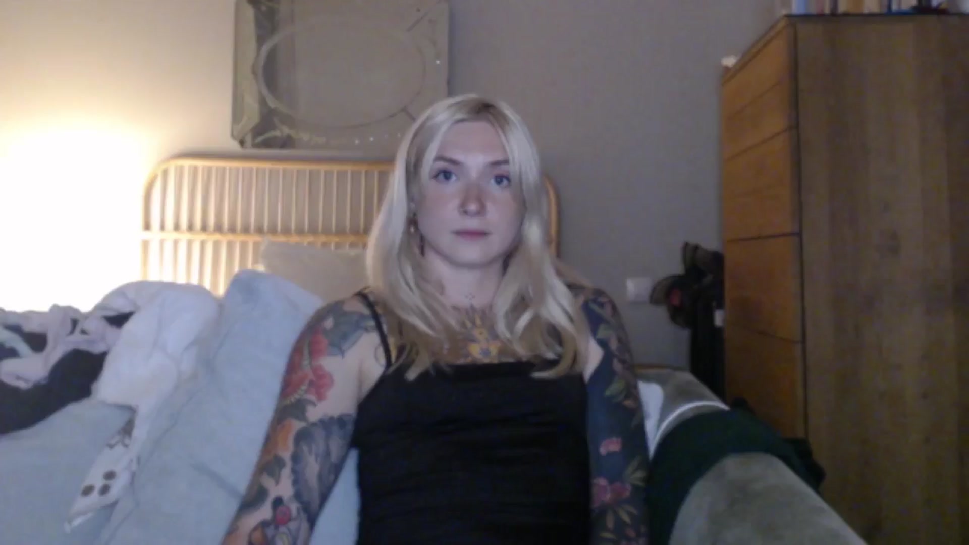 Gallery image thumbnail from Tattoo_bbgirl's myfreecams stream on, 06/01/2024, 20:52 image 12 of 20