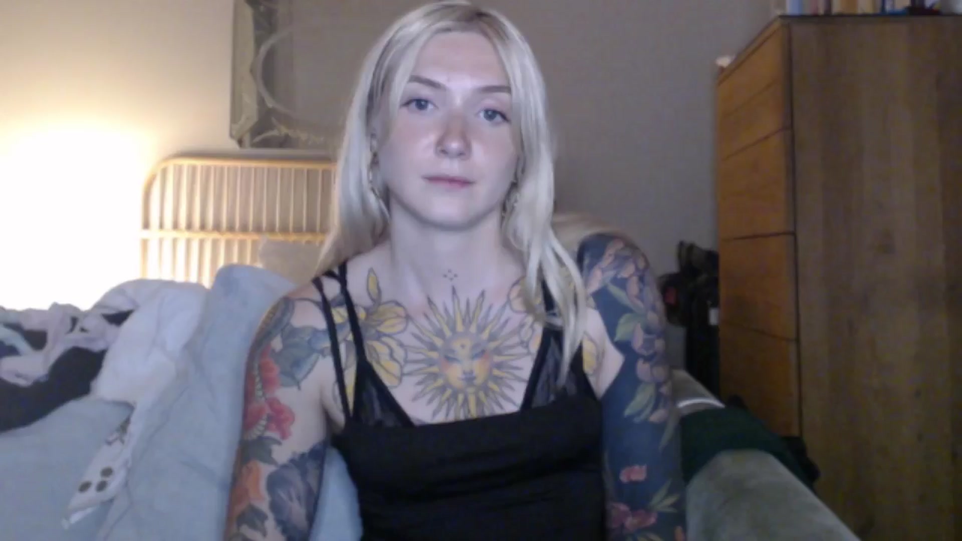 Gallery image thumbnail from Tattoo_bbgirl's myfreecams stream on, 06/01/2024, 20:52 image 16 of 20