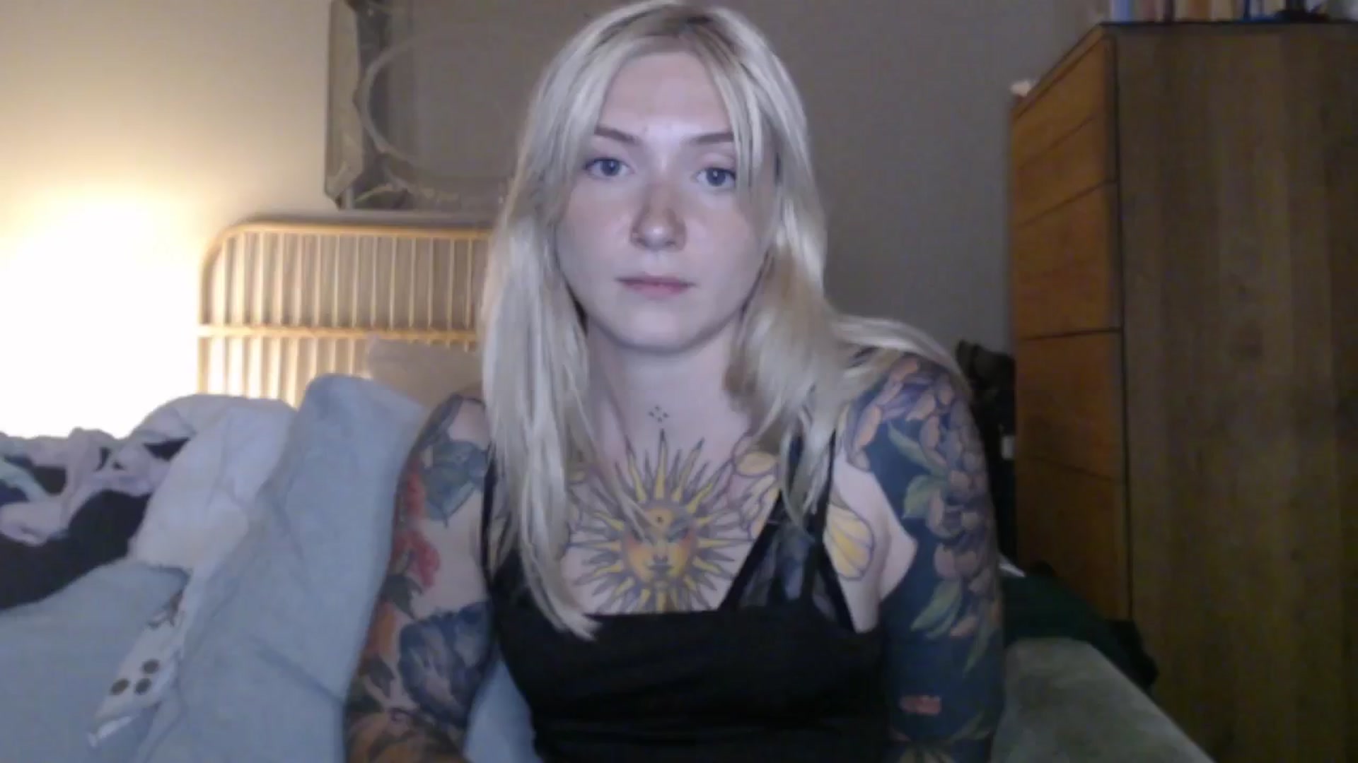 Gallery image thumbnail from Tattoo_bbgirl's myfreecams stream on, 06/01/2024, 21:19 image 11 of 20