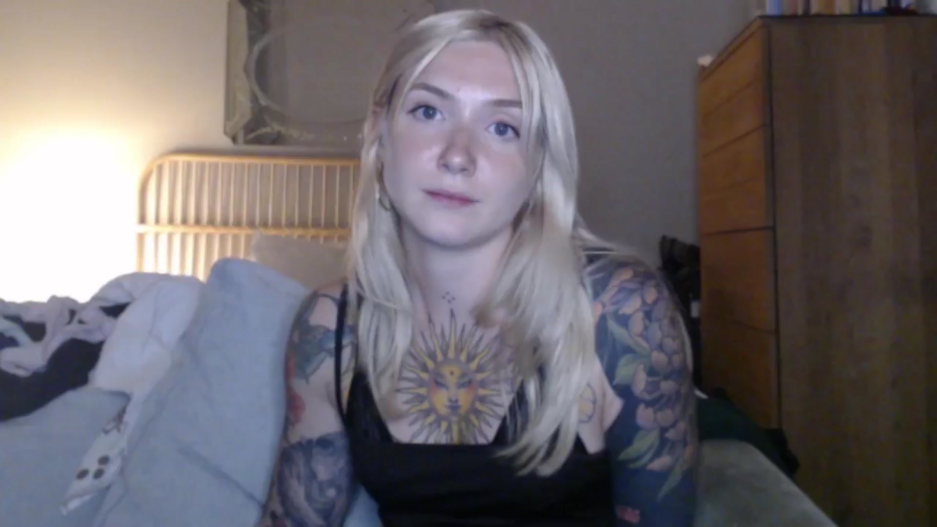Gallery image thumbnail from Tattoo_bbgirl's myfreecams stream on, 06/01/2024, 21:19 image 18 of 20