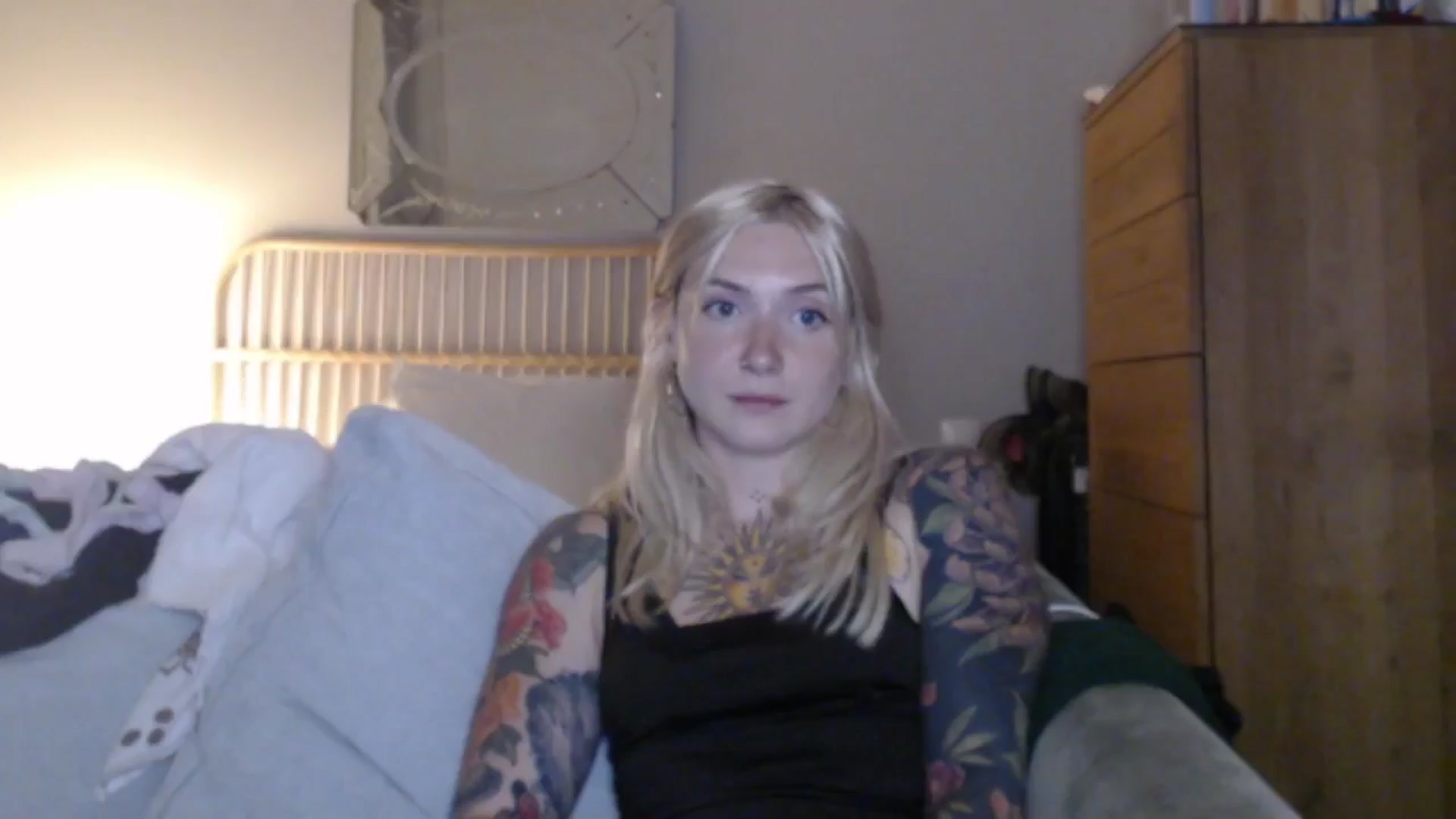 Gallery image thumbnail from Tattoo_bbgirl's myfreecams stream on, 06/01/2024, 21:19 image 19 of 20