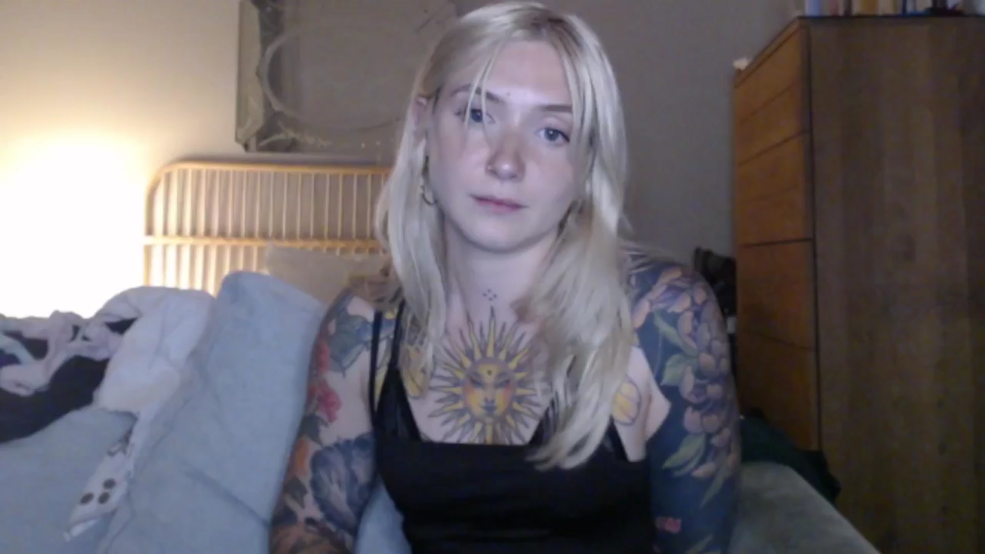 Gallery image thumbnail from Tattoo_bbgirl's myfreecams stream on, 06/01/2024, 21:19 image 16 of 20