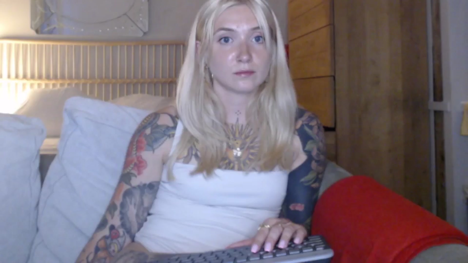 Gallery image thumbnail from Tattoo_bbgirl's myfreecams stream on, 06/05/2024, 20:04 image 20 of 20