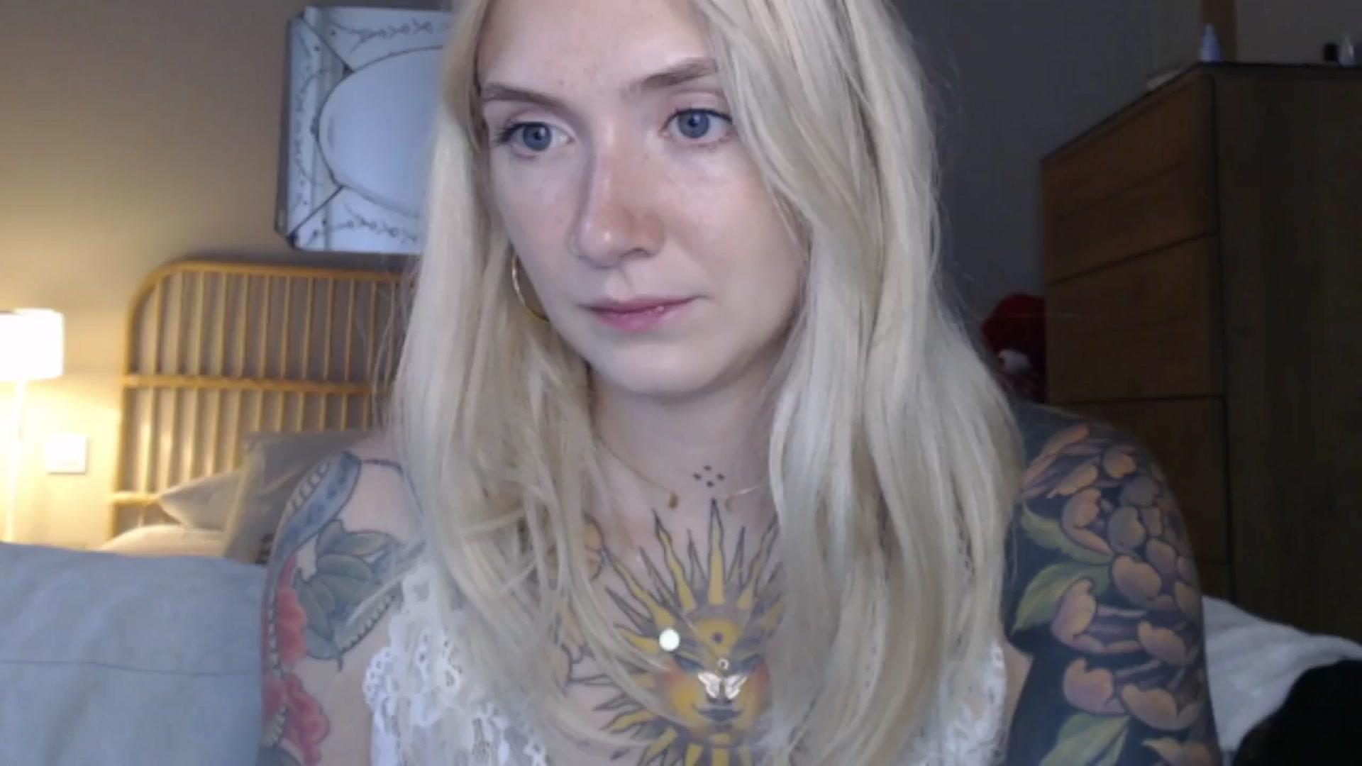 Gallery image thumbnail from Tattoo_bbgirl's myfreecams stream on, 06/08/2024, 17:20 image 15 of 20