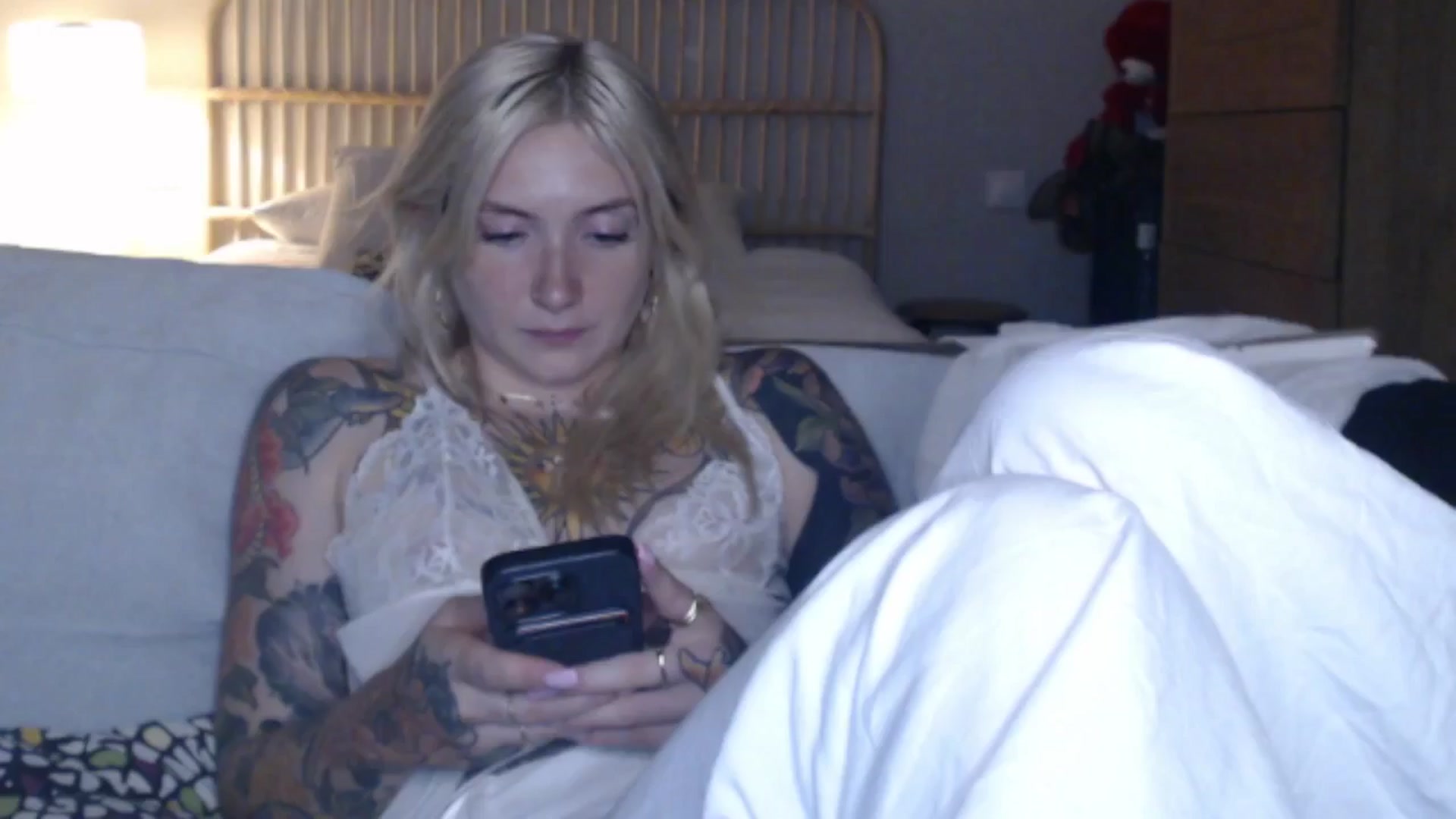 Gallery image thumbnail from Tattoo_bbgirl's myfreecams stream on, 06/08/2024, 20:29 image 16 of 20