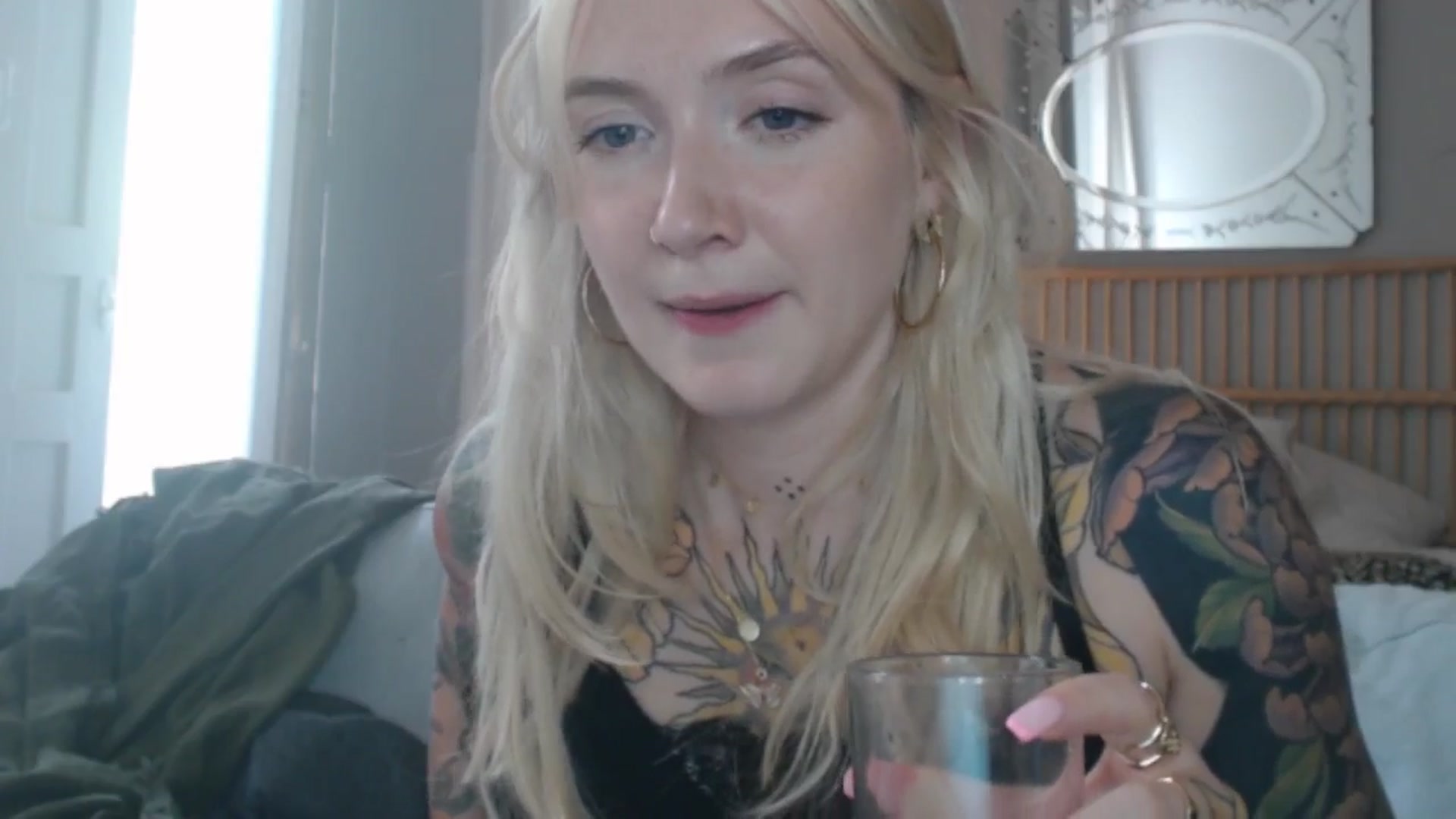 Gallery image thumbnail from Tattoo_bbgirl's myfreecams stream on, 06/11/2024, 19:29 image 4 of 20