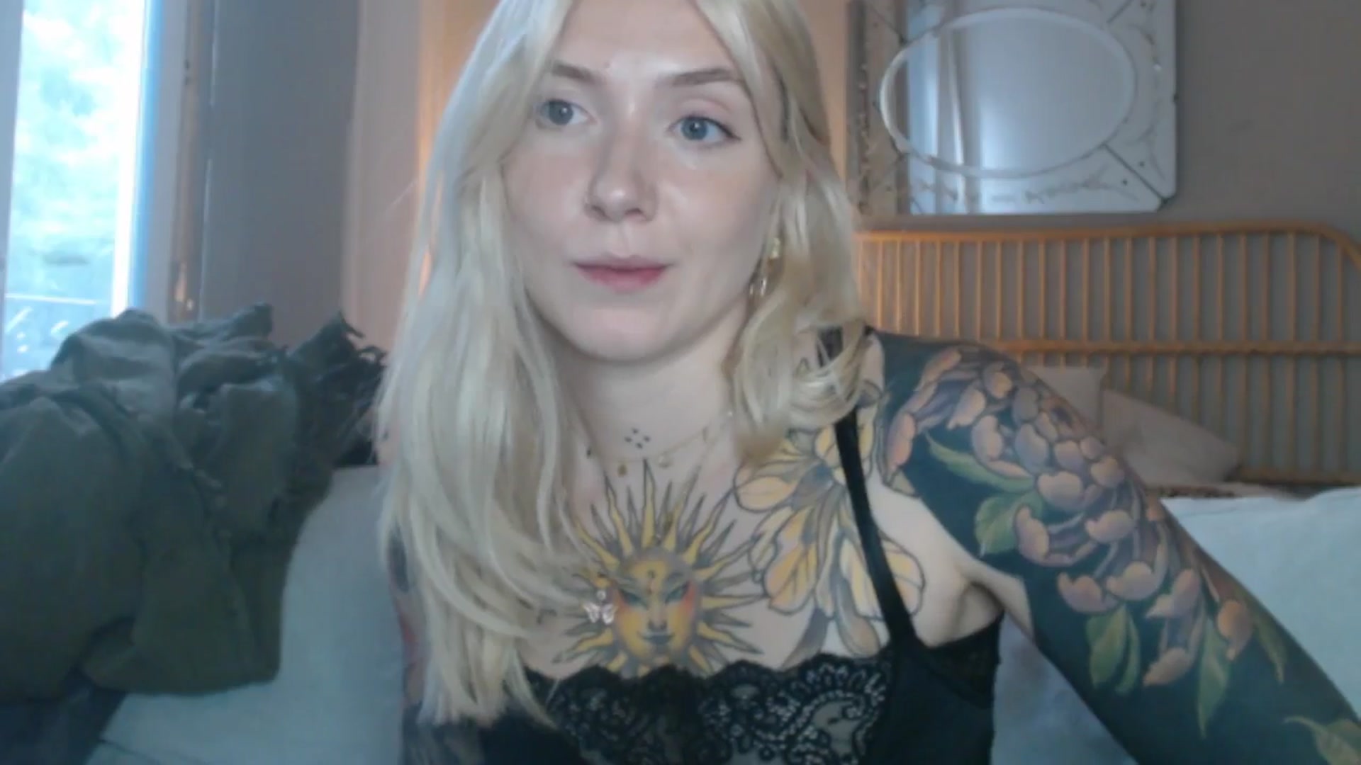 Gallery image thumbnail from Tattoo_bbgirl's myfreecams stream on, 06/11/2024, 19:29 image 12 of 20