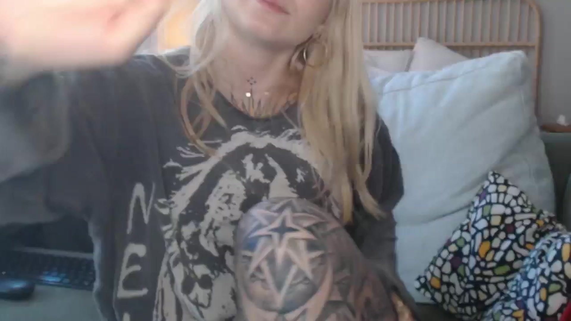 Gallery image thumbnail from Tattoo_bbgirl's myfreecams stream on, 06/13/2024, 17:52 image 16 of 20