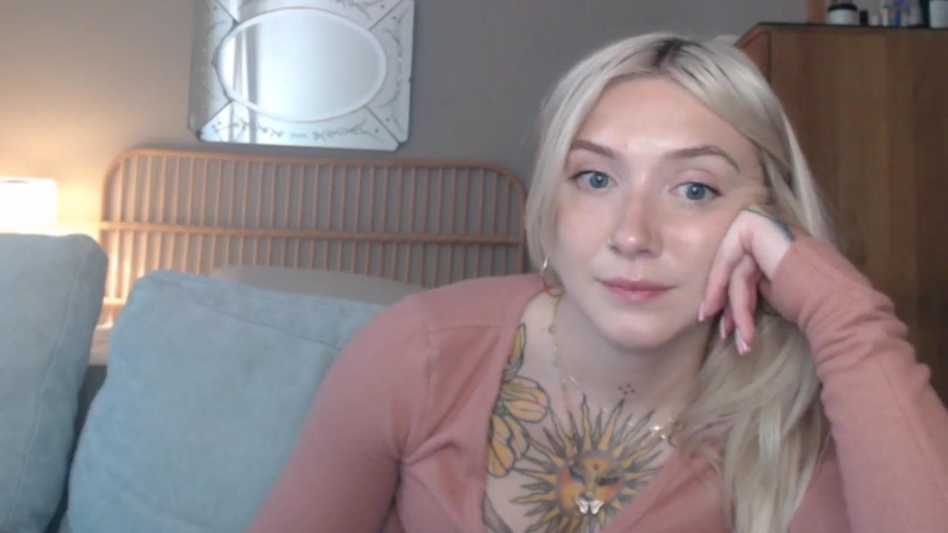 Gallery image thumbnail from Tattoo_bbgirl's myfreecams stream on, 06/17/2024, 16:31 image 16 of 20