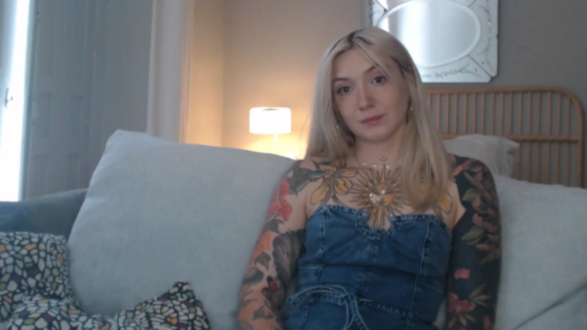 Gallery image thumbnail from Tattoo_bbgirl's myfreecams stream on, 06/19/2024, 14:23 image 11 of 20