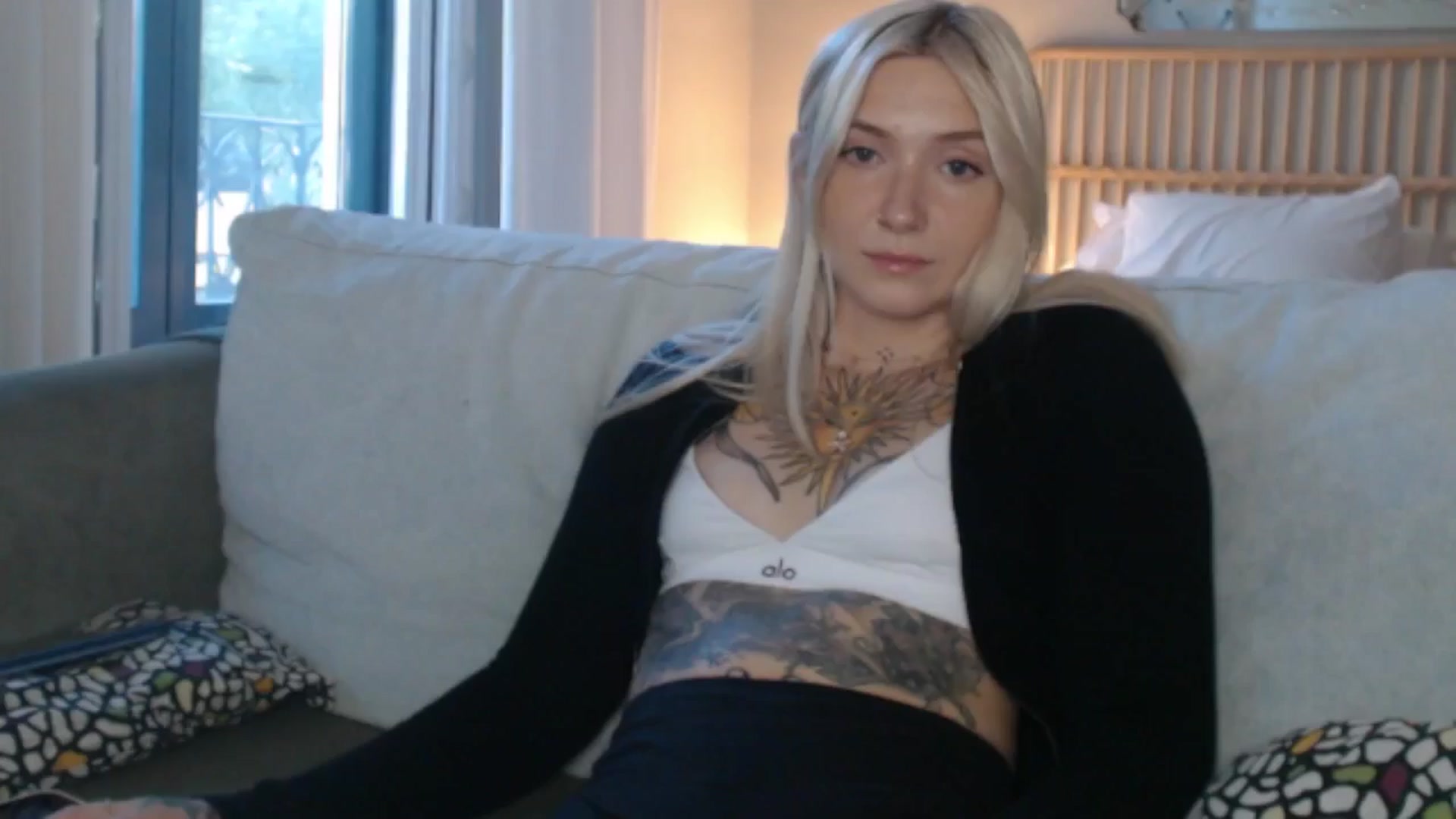 Gallery image thumbnail from Tattoo_bbgirl's myfreecams stream on, 06/21/2024, 17:57 image 15 of 20