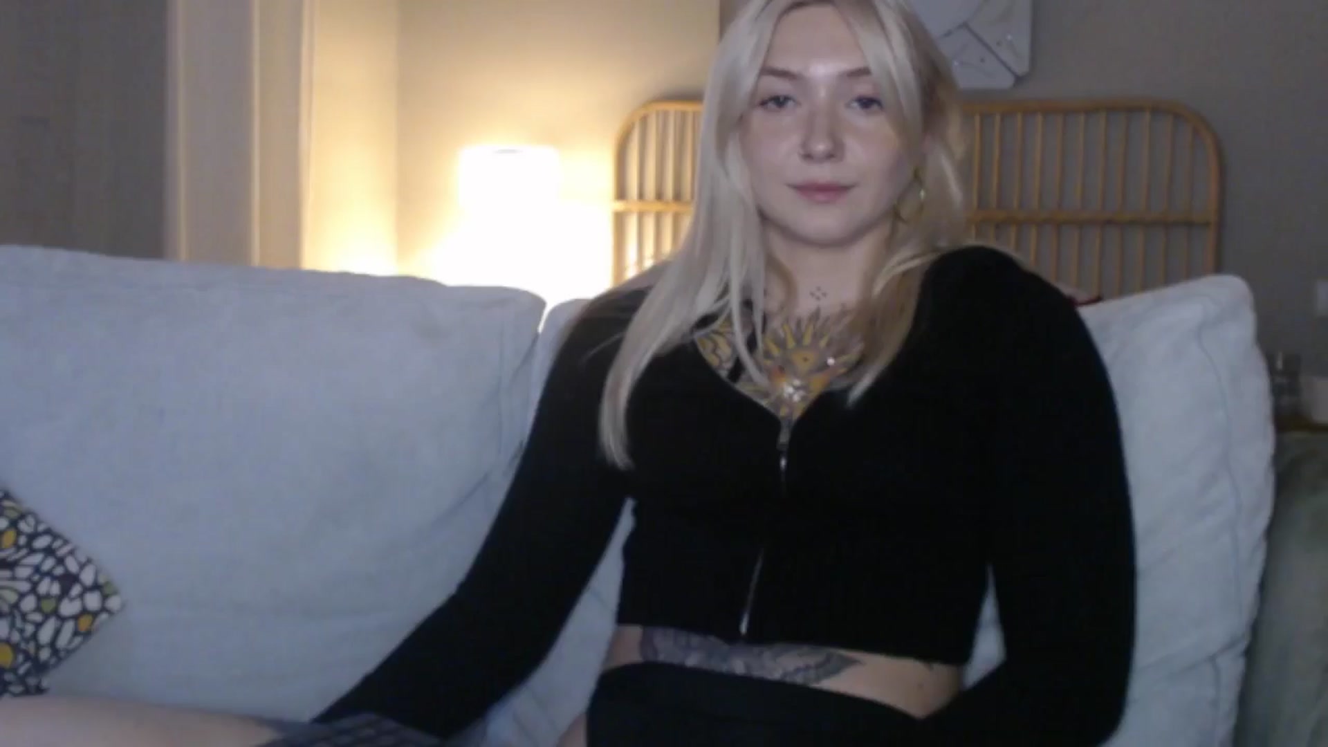 Gallery image thumbnail from Tattoo_bbgirl's myfreecams stream on, 06/21/2024, 19:55 image 1 of 20
