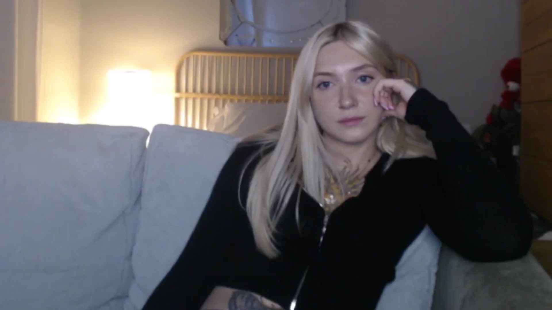 Gallery image thumbnail from Tattoo_bbgirl's myfreecams stream on, 06/21/2024, 19:55 image 9 of 20