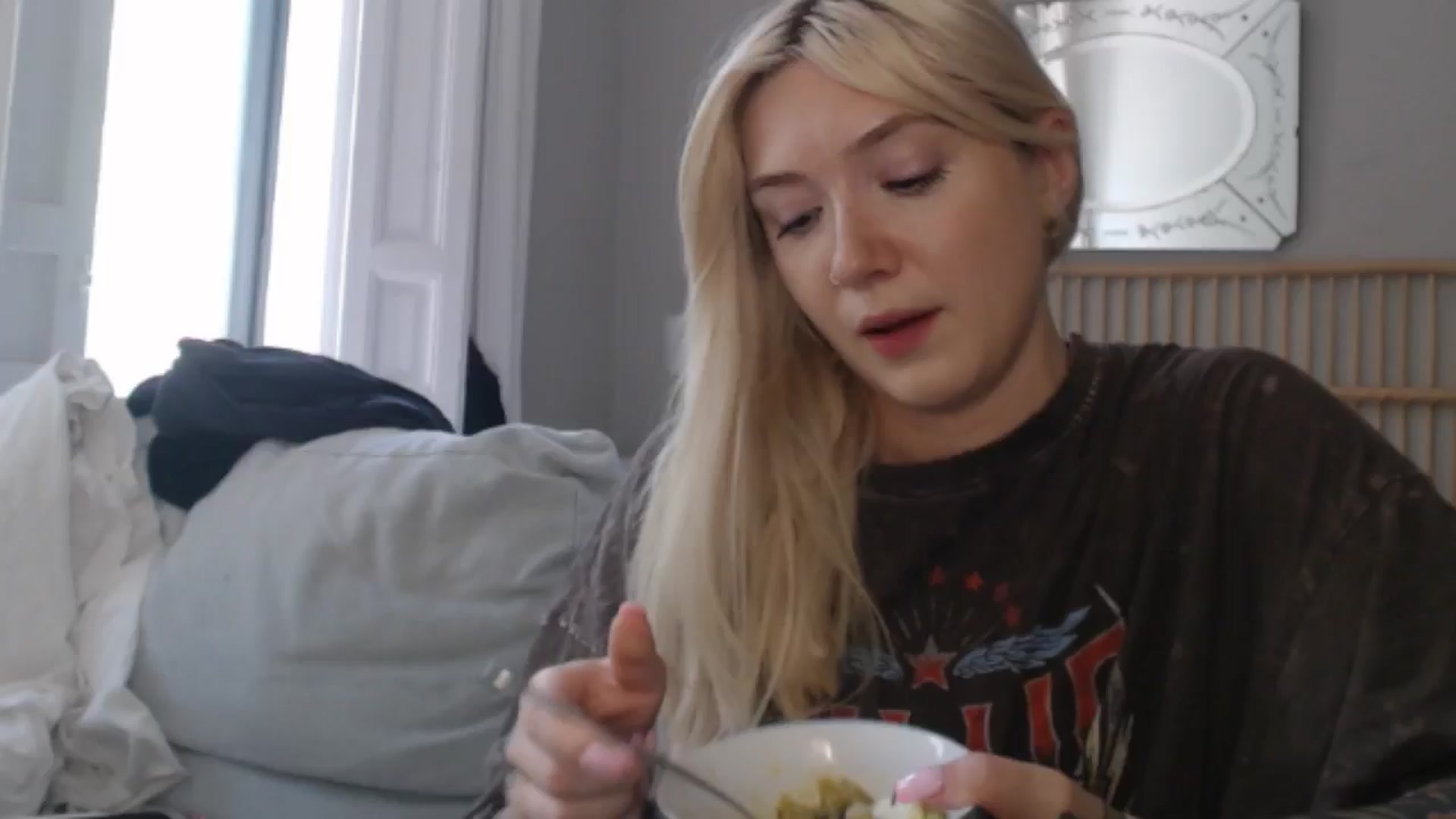 Gallery image thumbnail from Tattoo_bbgirl's myfreecams stream on, 06/25/2024, 17:27 image 2 of 20